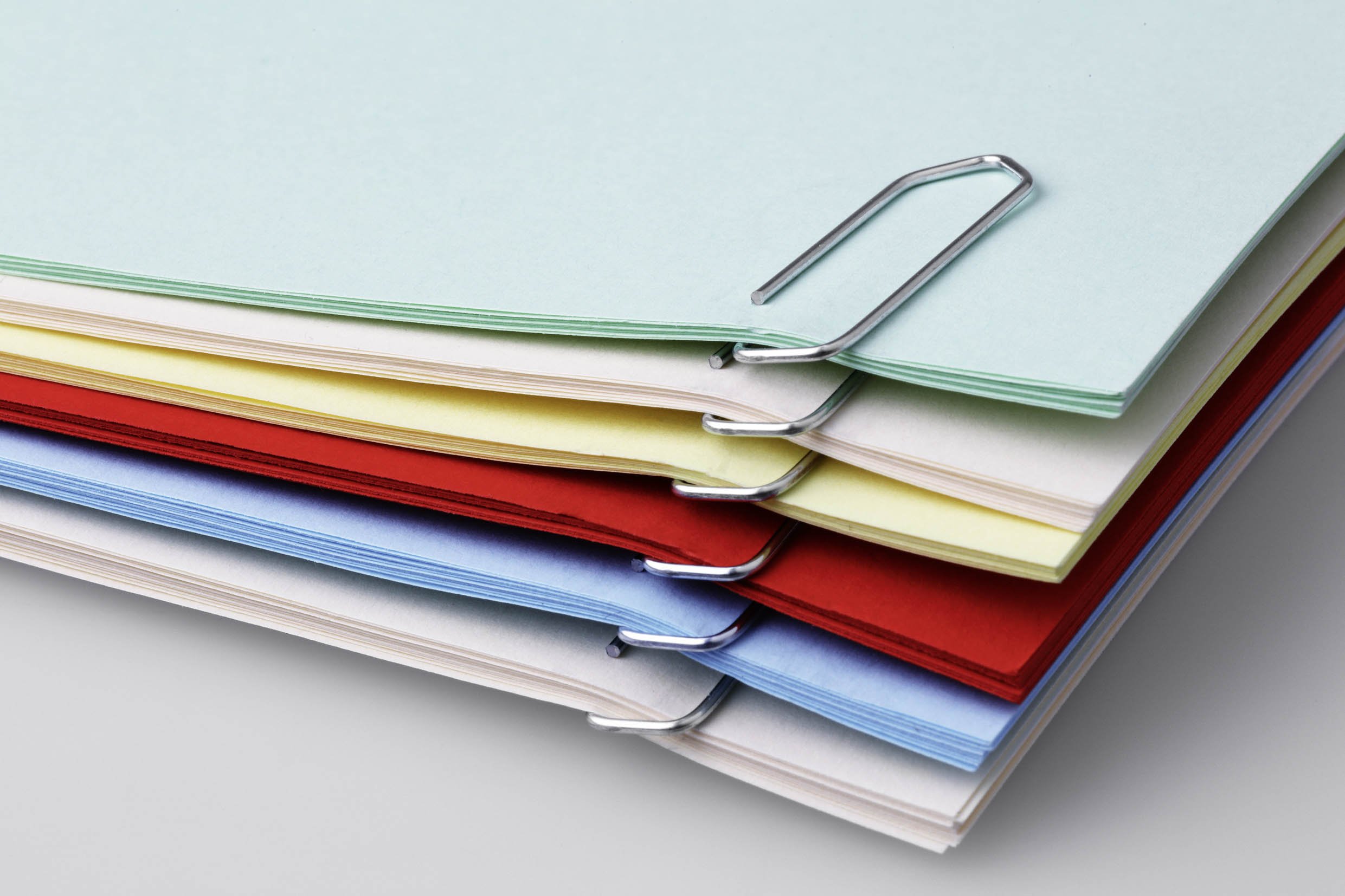 Durable 26mm Copper Plated Paper Clips - Strong Office & School Supplies for Organizing Documents, Notes & Files