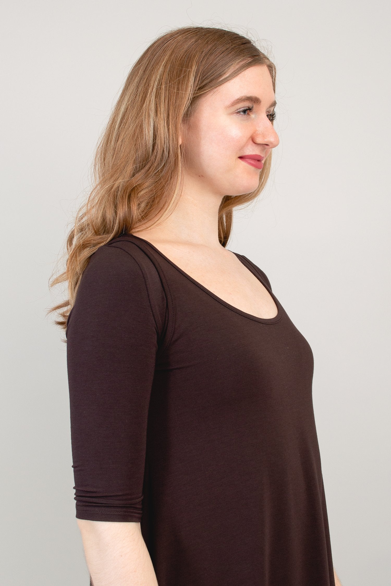 Eco-Friendly Bamboo Coffee Sleeve - Reusable & Heat Resistant for Hot Beverages - Perfect for Coffee, Tea, and Travel Mugs - Great for Office, Commute, and Outdoor Use
