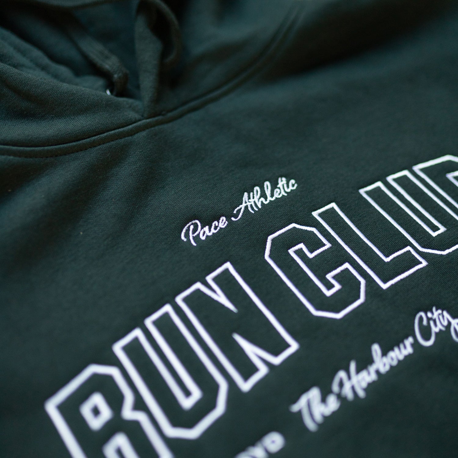 Women's Pace Run Club Heavyweight Hoodie - Warm Fleece-Lined Pullover for Running, Gym & Outdoor Activities