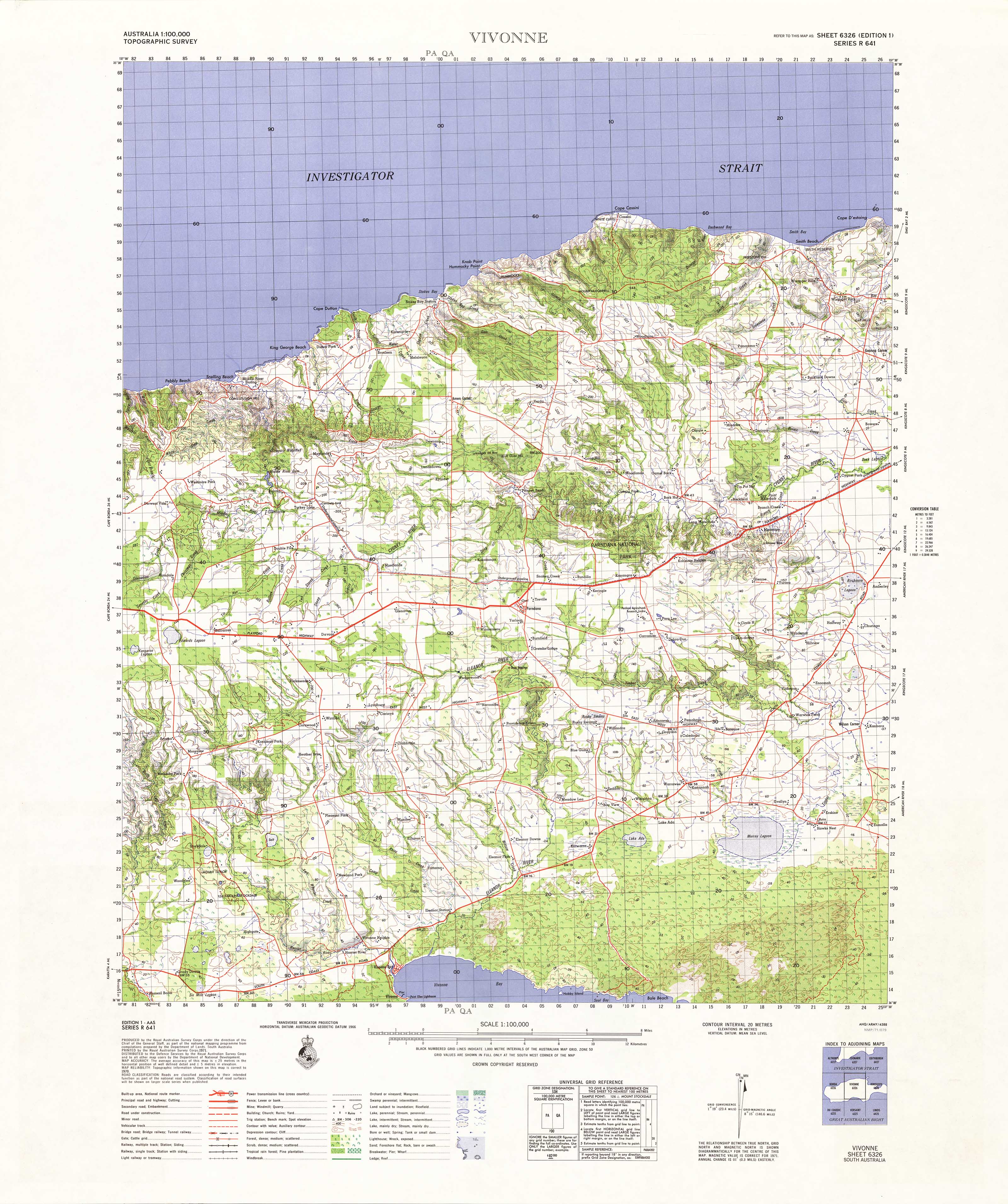 Vivonne 1:100,000 Scale Topographic Map - Detailed Hiking, Camping & Outdoor Adventure Navigation