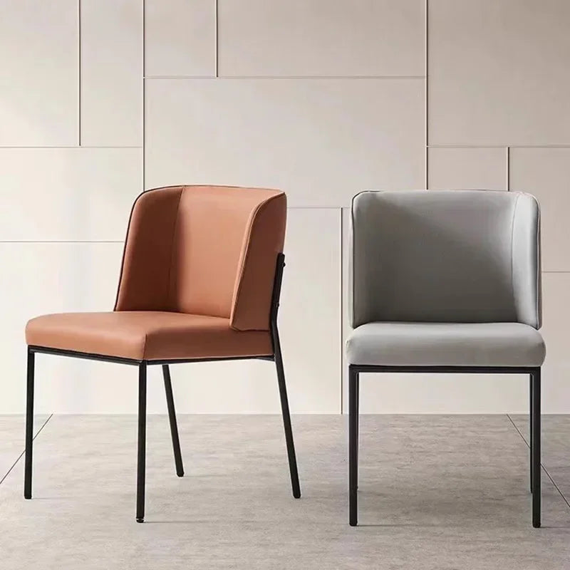 Stylish Rattan Dining Chair for Indoor & Outdoor Use - Comfortable Relaxing Seating for Patio, Garden, or Dining Room
