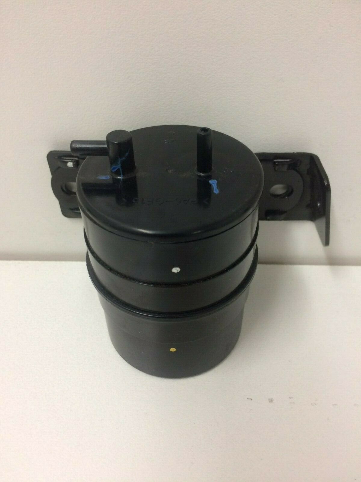 Genuine Holden Cruze & Captiva Diesel Air Bypass Vacuum Pump Tank - Replacement Part for Improved Engine Performance & Fuel Efficiency