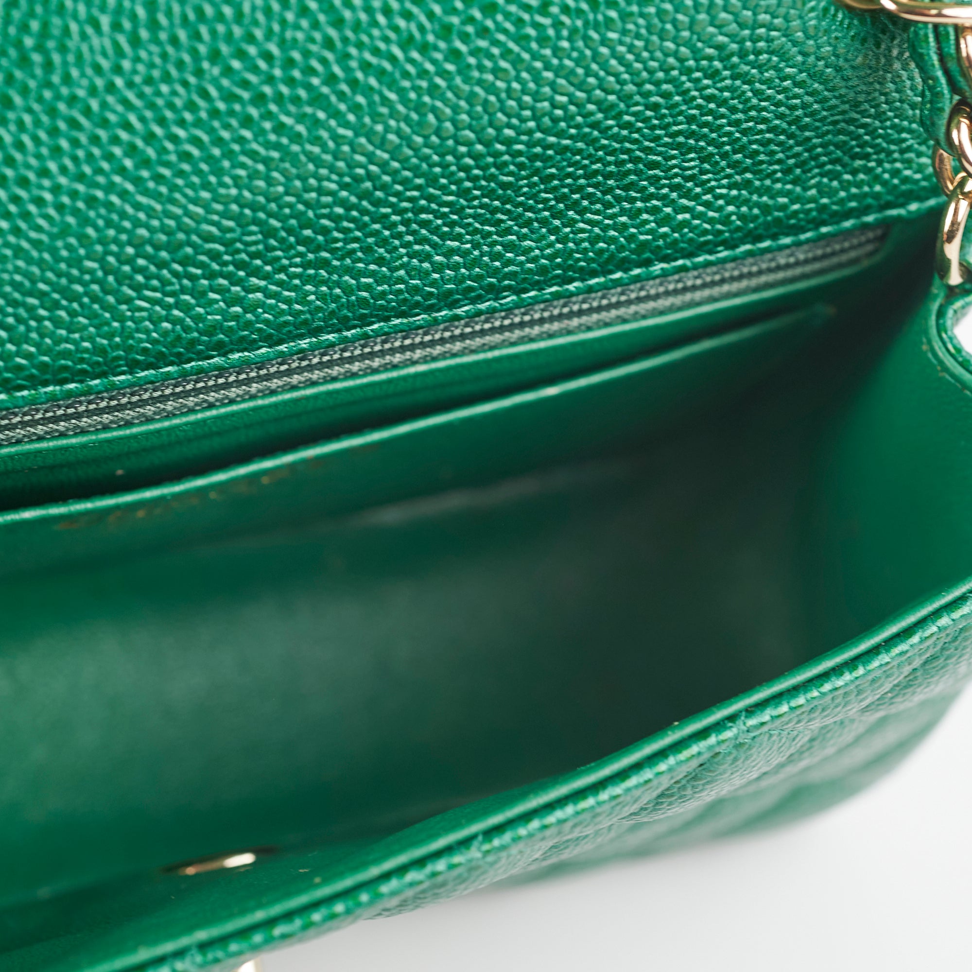 Chanel Caviar Leather Mini Rectangular Flap Bag in Emerald Green - 18S Collection | Luxury Crossbody Purse for Women, Perfect for Parties & Evening Events