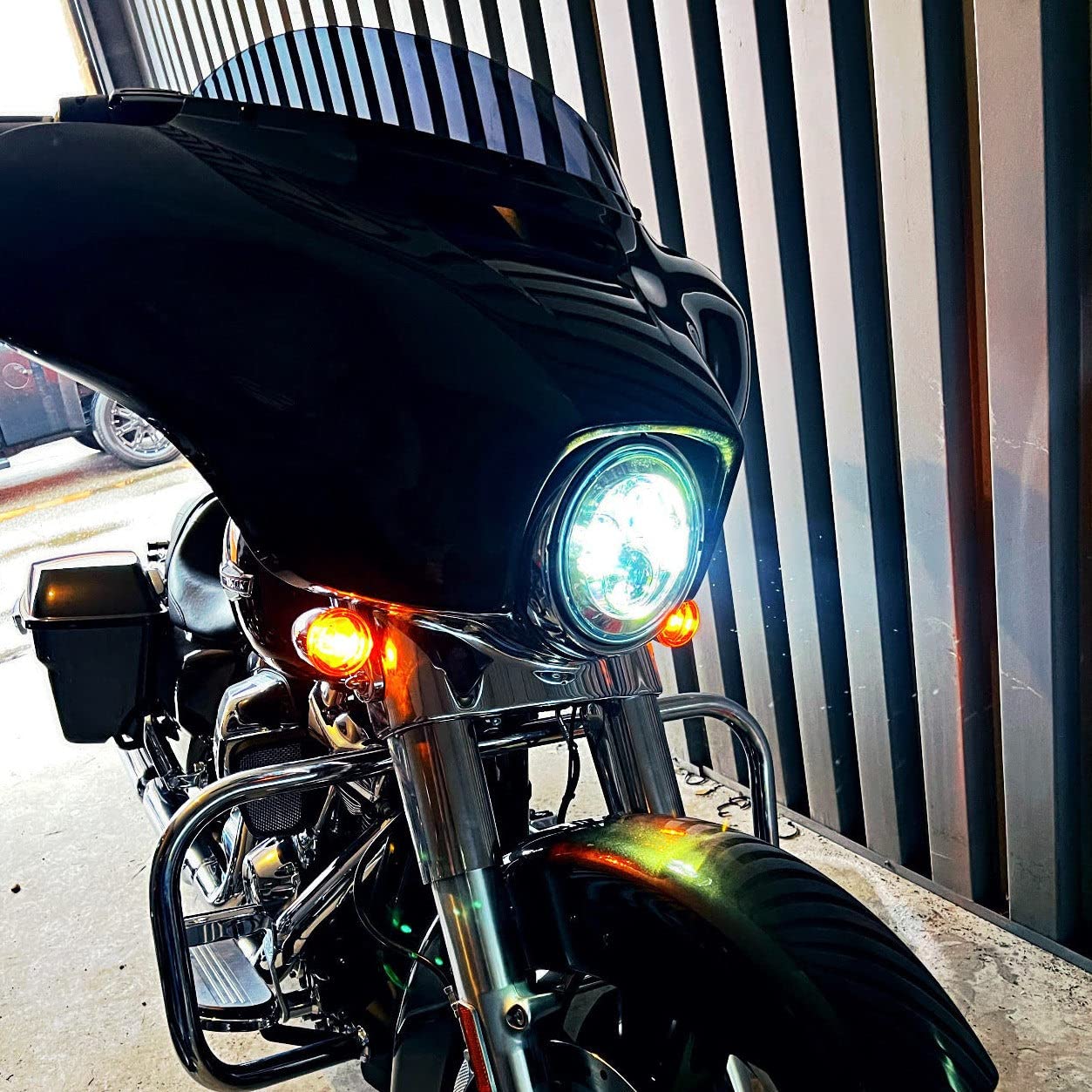 Eagle Lights 8700C 7