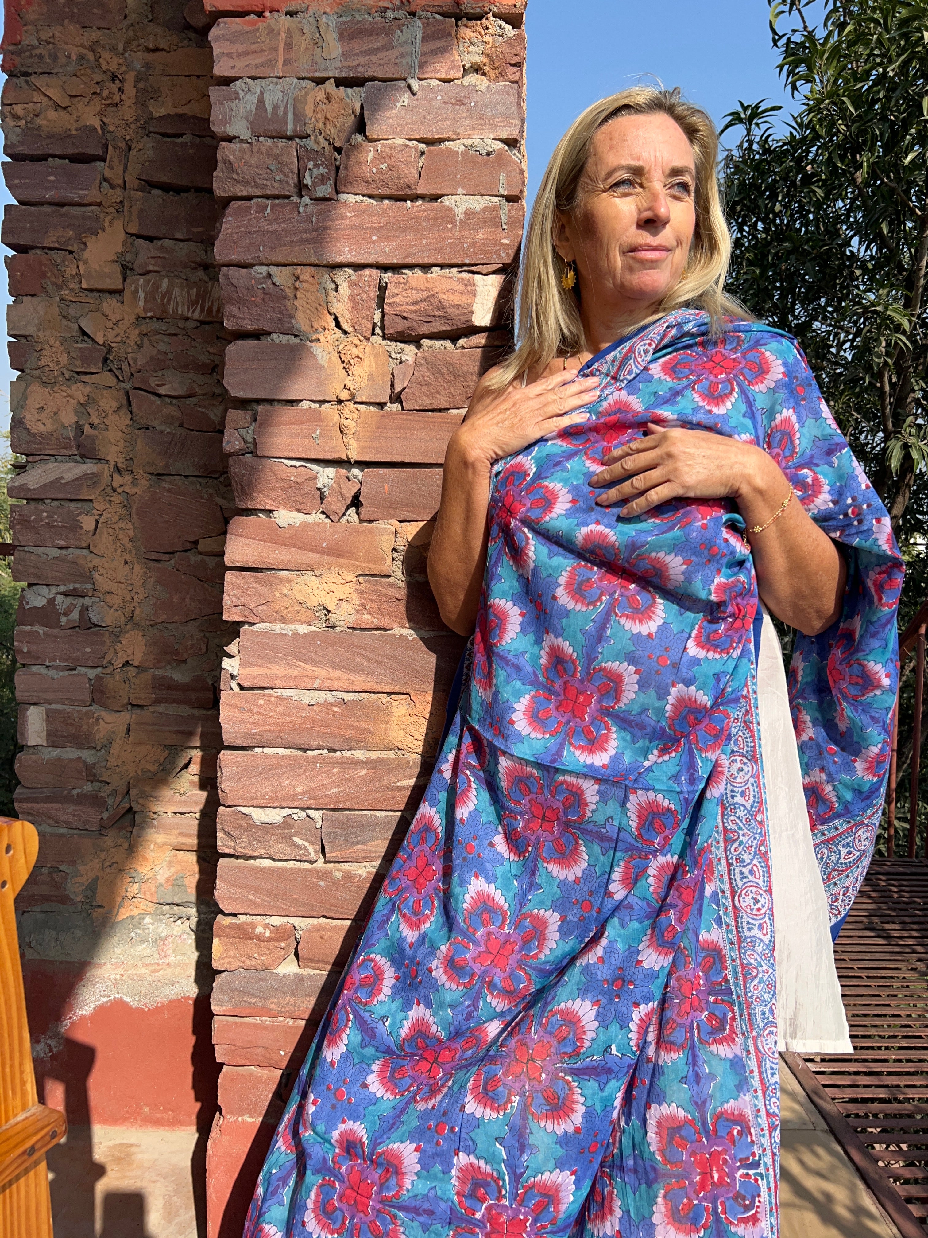 2025 New Collection: Cotton Sarong, Pareo & Beach Wrap Shawl - Perfect for Beach Vacations, Poolside Lounging, and Summer Fashion