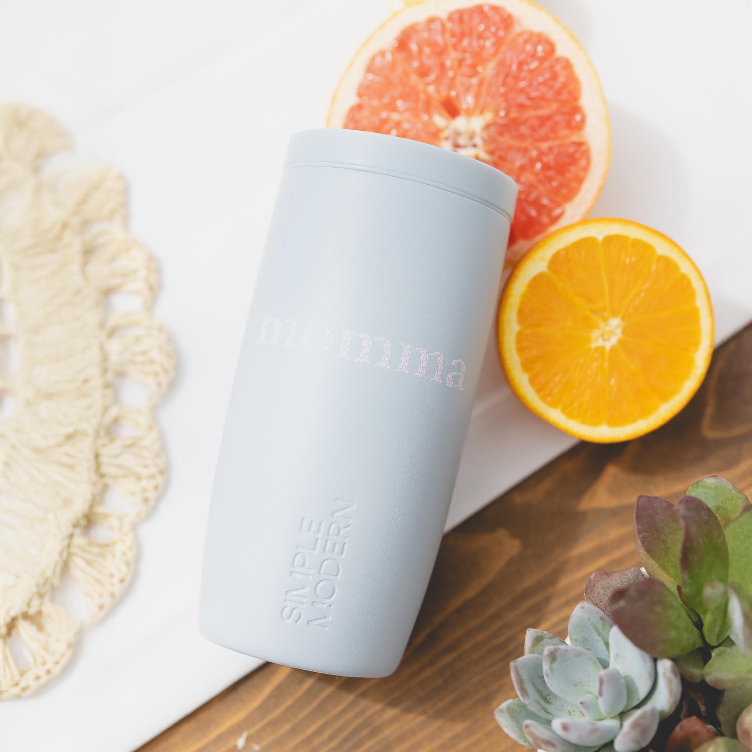 Voyager Tumbler 20oz Stainless Steel Vacuum Insulated Water Bottle - Keeps Drinks Hot/Cold for 24 Hours - Leakproof Travel Mug for Coffee, Tea & Sports - Perfect for Office, Gym & Outdoor Adventures
