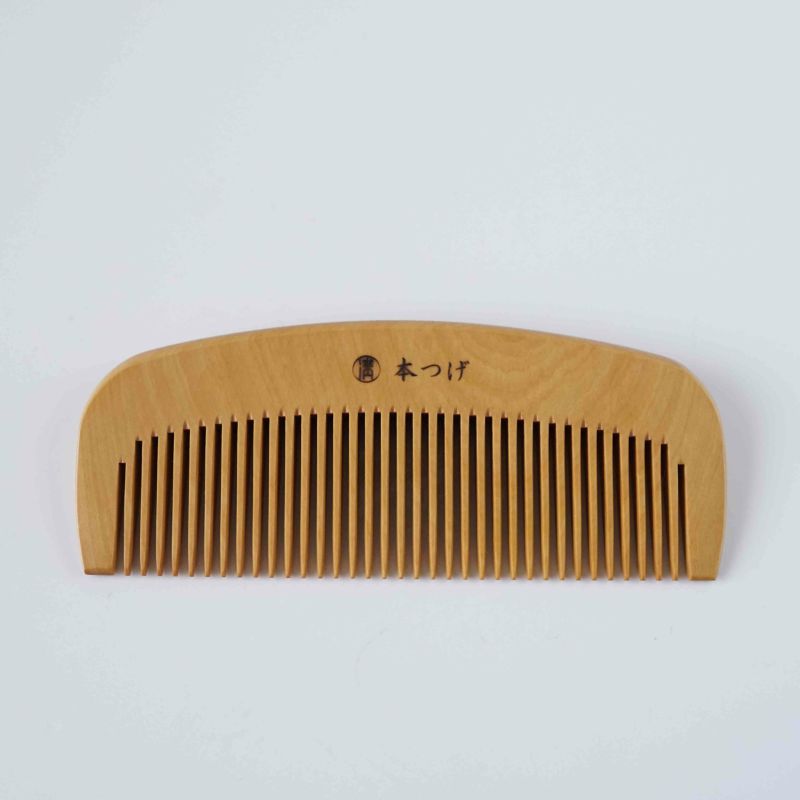 Handmade Japanese Tsuge (Boxwood) Comb with Linen Case - Traditional Kyoto Hair Accessory for Women & Men | Perfect for Styling, Detangling & Gift Giving