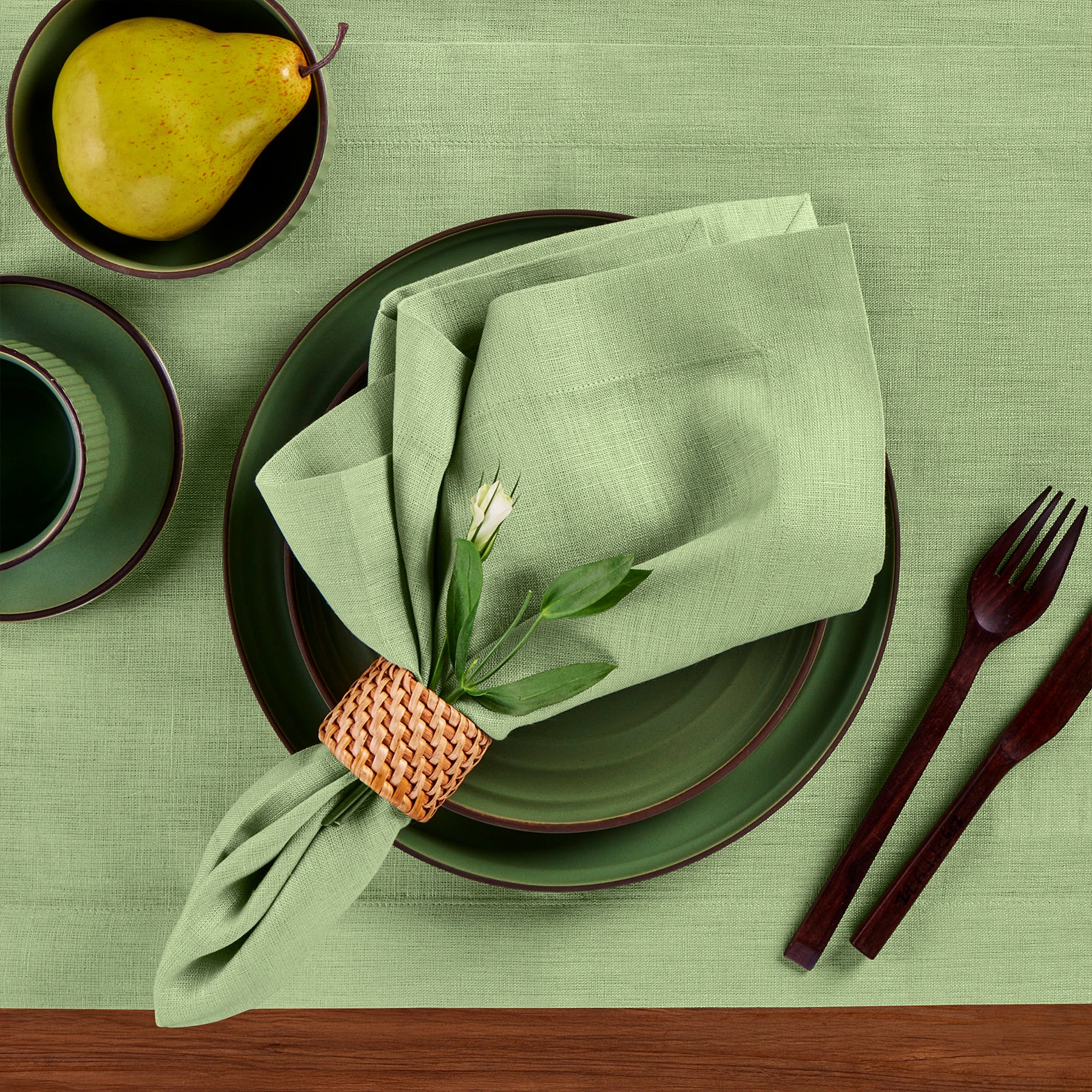 Premium Linen Napkins for Dining - Eco-Friendly & Elegant Table Linens for Weddings, Parties, and Everyday Use