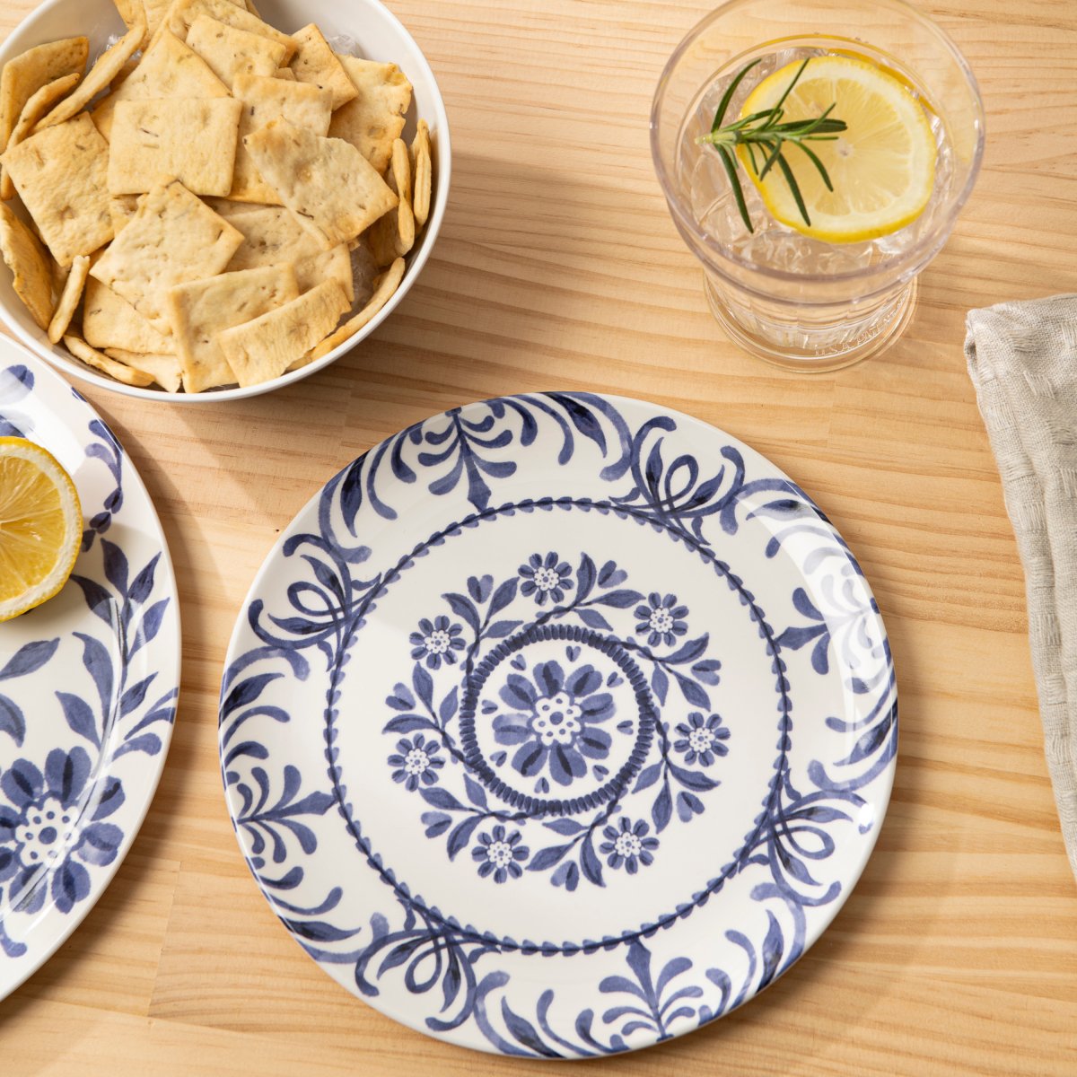 12-Piece Outdoor Dinnerware Set - Indigo Floral Design for Picnics, BBQs, and Garden Parties