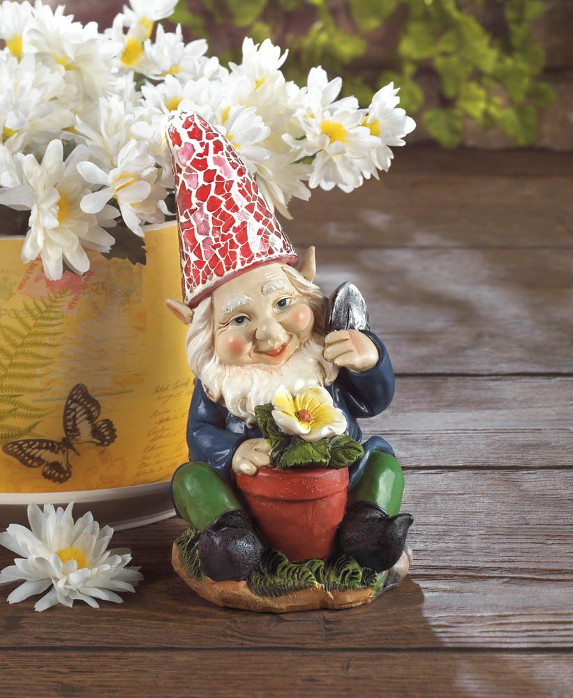 Zingz & Thingz Solar-Powered Garden Gnome Statue - Outdoor Decor for Lawn, Yard & Garden - Eco-Friendly Solar Light for Nighttime Illumination