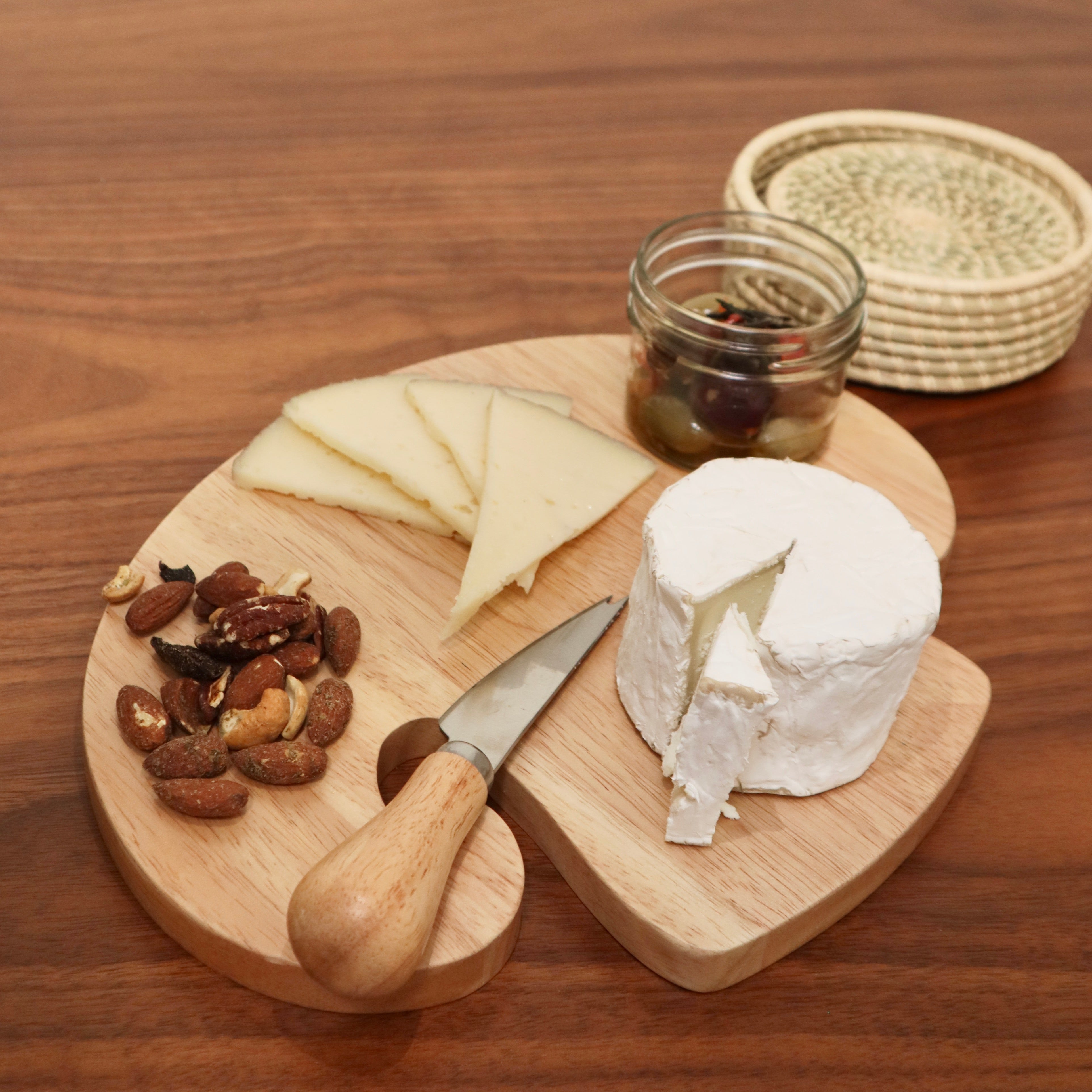 Premium Mushroom Cutting Board with Knife Set - Non-Slip Wooden Chopping Board & Stainless Steel Knife for Kitchen, Camping, and Outdoor Cooking