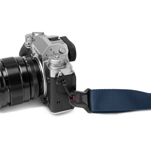 Peak Design Slide Lite Camera Strap - Adjustable & Comfortable Shoulder Strap for DSLR & Mirrorless Cameras (Midnight Blue) - Perfect for Travel, Hiking & Photography Enthusiasts