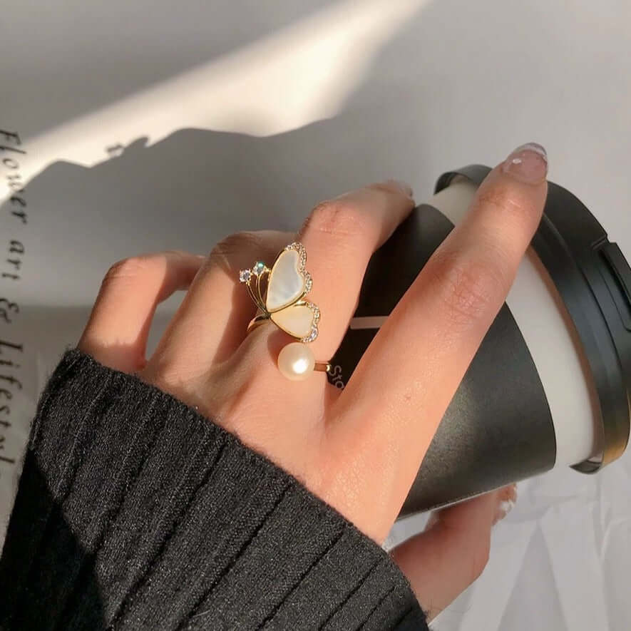 Fairy Butterfly Pearl Cocktail Rings for Women | Elegant Vintage Jewelry K4113 | Perfect for Parties, Weddings & Special Occasions