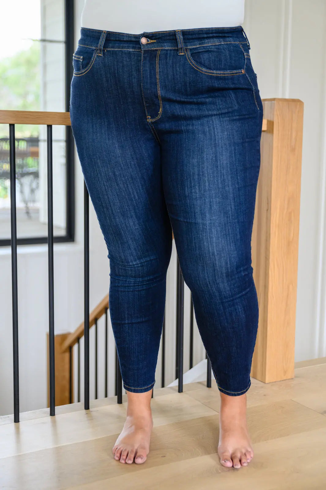 Georgia Back Yoke Skinny Jeans for Women - Stretch Denim Pants with Phone Pocket - Perfect for Casual Outfits & Everyday Wear
