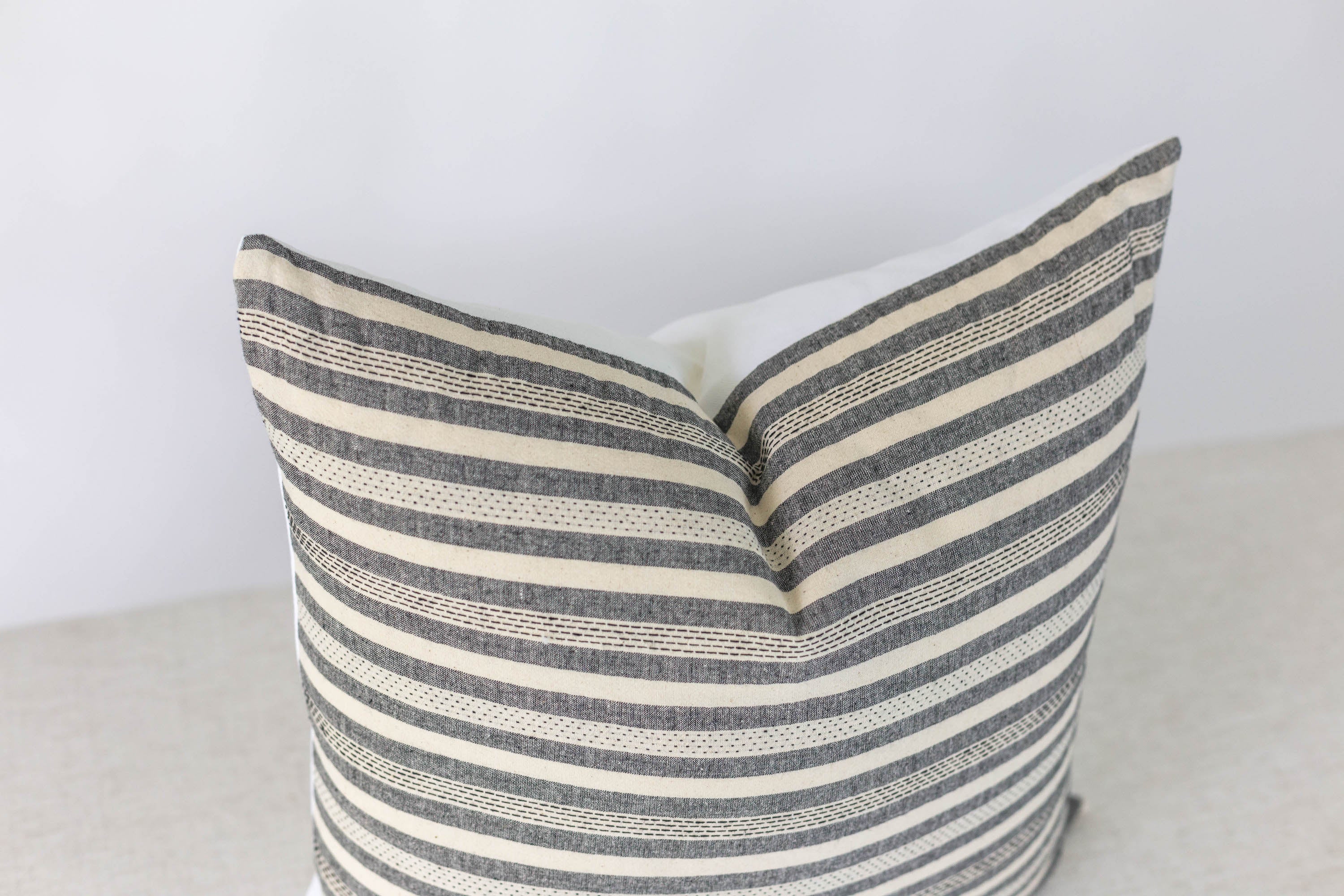 Boho Stripe Pillow Cover - 18x18 Inch Decorative Cushion Case for Sofa, Bed, Couch - Soft Cotton Linen Blend - Perfect for Bohemian, Farmhouse & Eclectic Home Decor