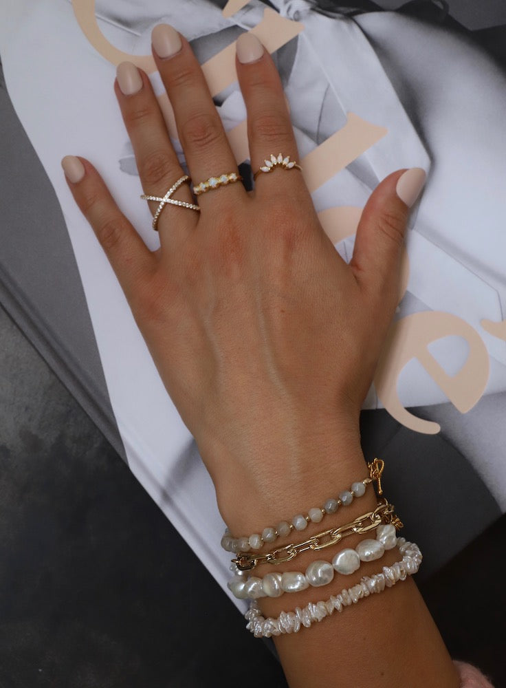 Keshi Nugget Pearl Bracelet - Elegant Natural Pearl Jewelry for Women - Perfect for Weddings, Parties & Everyday Wear