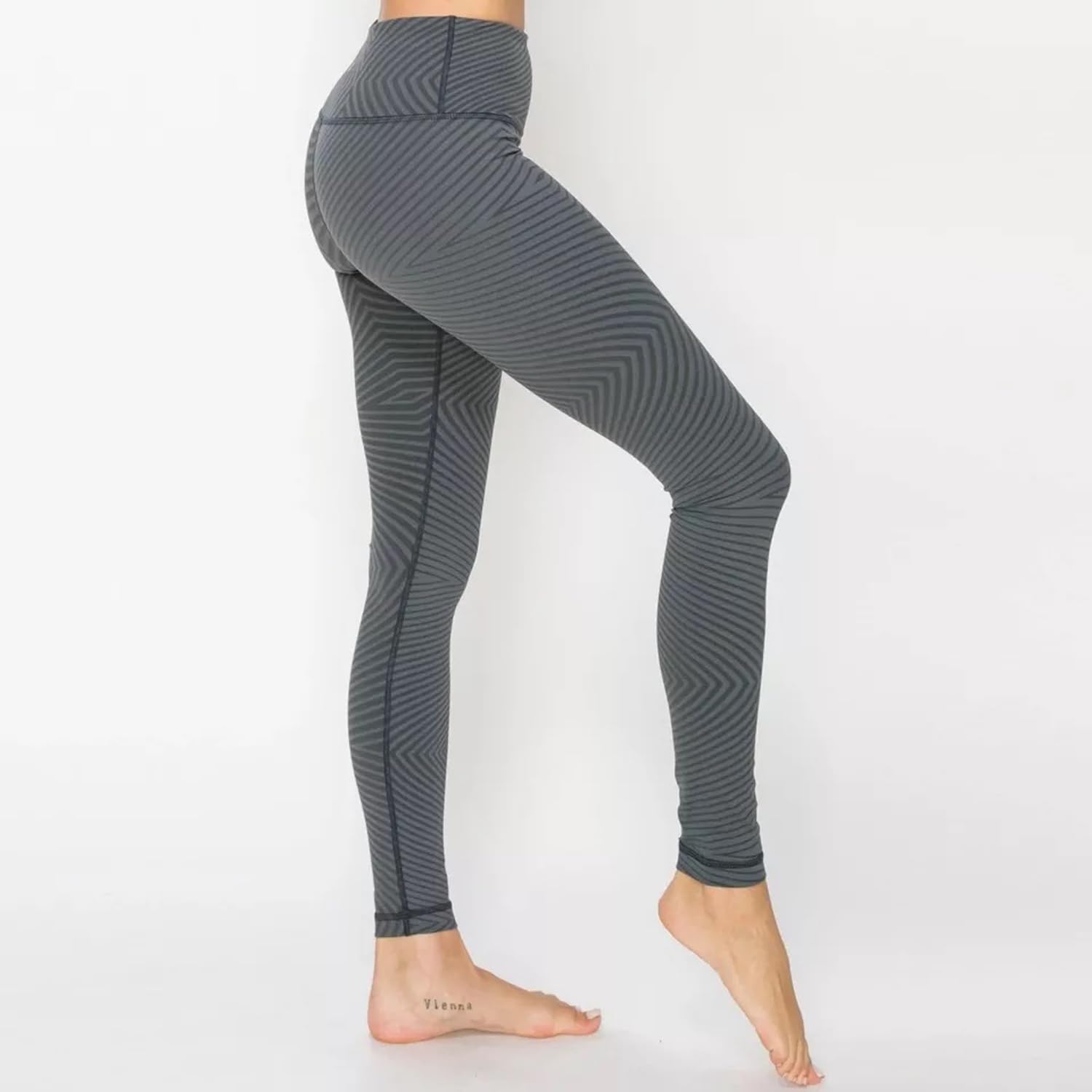 High Waist Energy Wave Reversible Leggings - Small, Black & Charcoal | Yoga, Workout & Running | Free Face Mask with Purchase