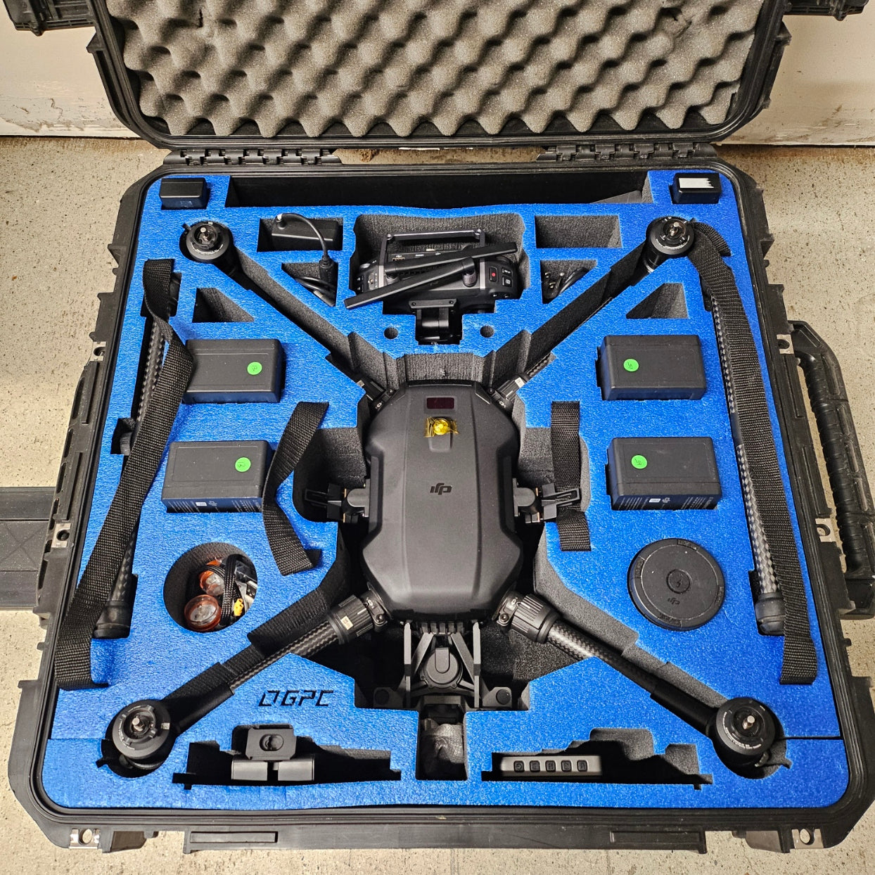 Refurbished DJI Matrice 200 V2 Drone with Z30 Zoom Camera & XT2 Thermal Imaging Bundle - Professional Aerial Photography for Inspections, Search & Rescue, and Industrial Applications