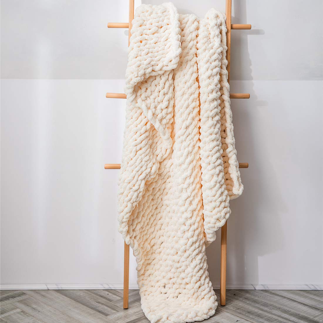Vctops Boho Chenille Chunky Knit Throw Blanket - Super Soft & Warm Hand-Knit Cozy Blanket for Couch, Bed, Sofa, Chair - Perfect for Living Room, Nursery & Winter Snuggling (Cream, 31x39 Inches)