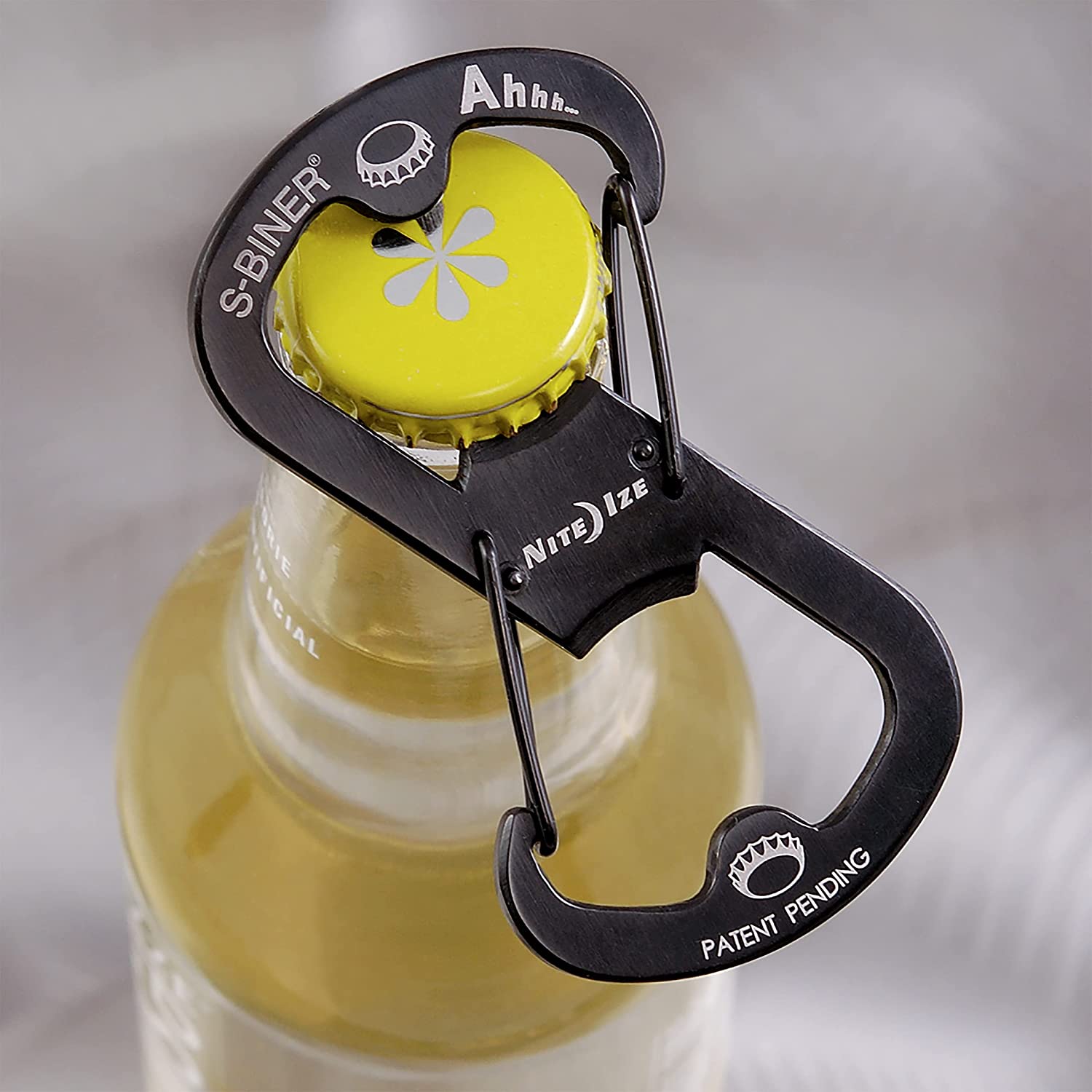 Premium Stainless Steel Bottle Opener - Durable & Rustproof for Beer, Soda & Home Use - Perfect for Parties, BBQs & Outdoor Adventures