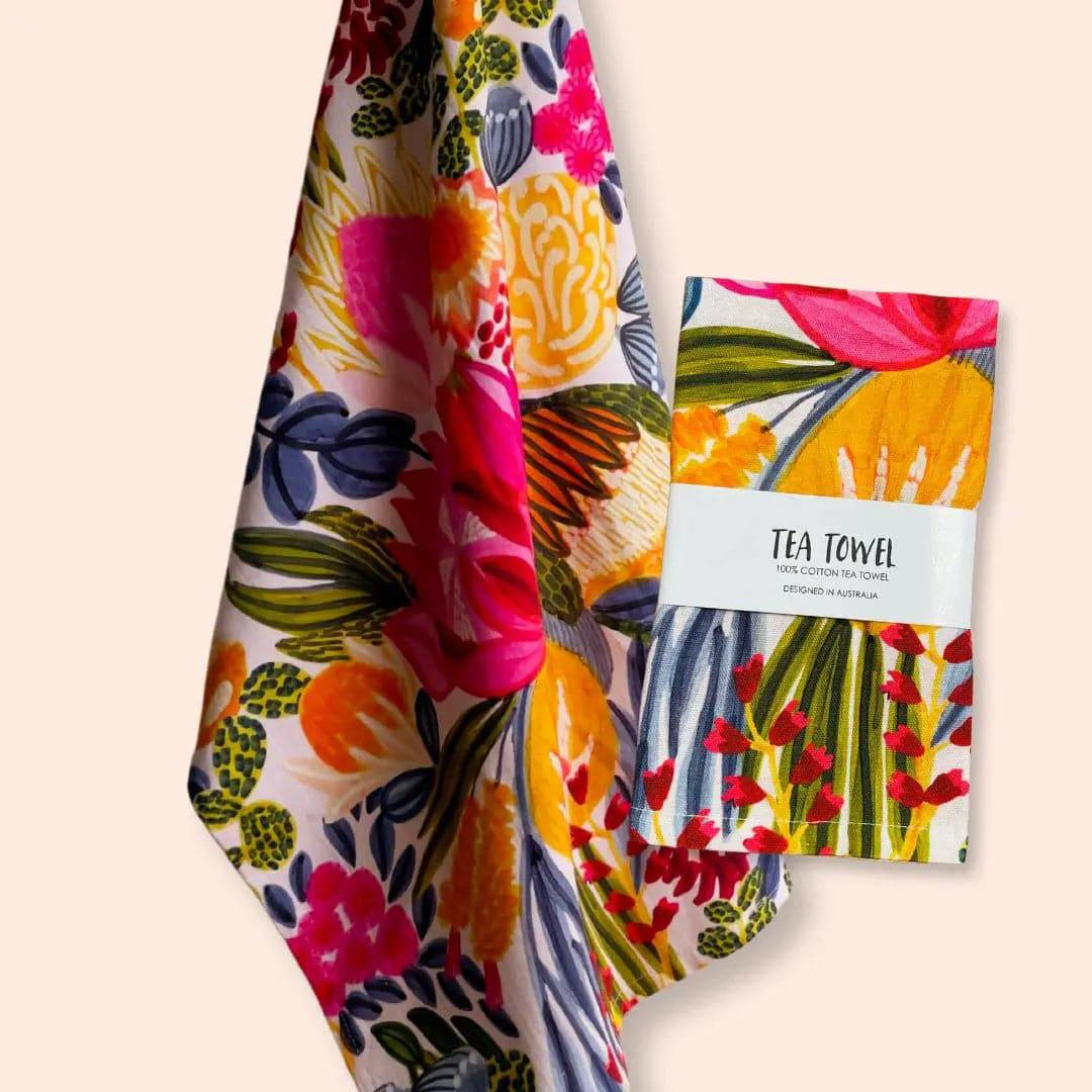Bush Flowers Designer Tea Towel - Premium Cotton Kitchen Towel for Drying Dishes & Decor - Perfect for Farmhouse, Cottagecore & Vintage Style Kitchens