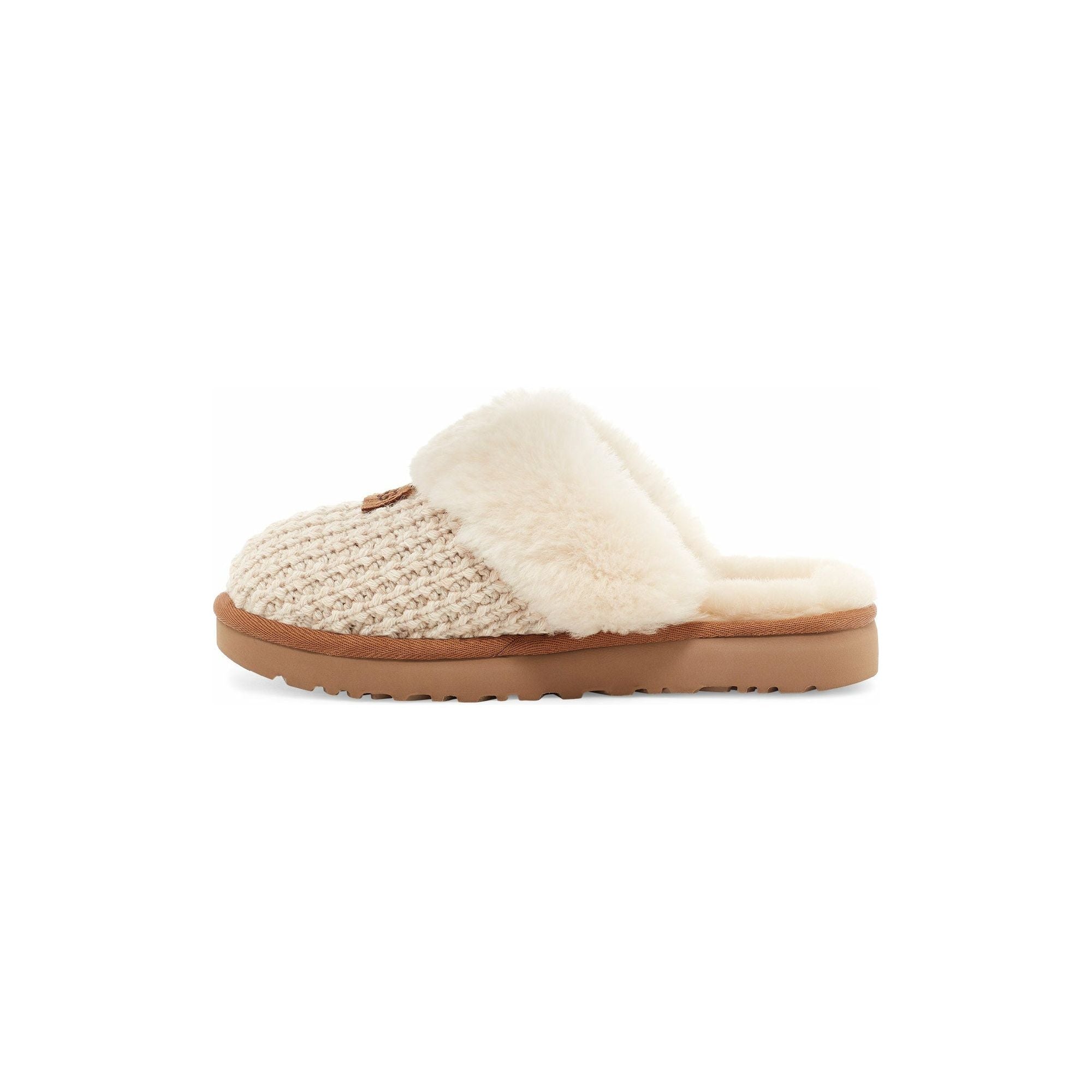 UGG Women's Cozy Plush Fleece Slippers - Soft Indoor House Shoes for Winter Comfort - Perfect for Home, Lounge & Relaxation (Cream)