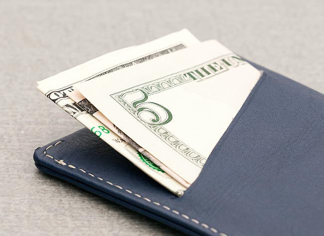 Bellroy Slim Card Sleeve Wallet - RFID Blocking Minimalist Wallet for Men & Women - Perfect for Travel, Everyday Carry & Business Cards