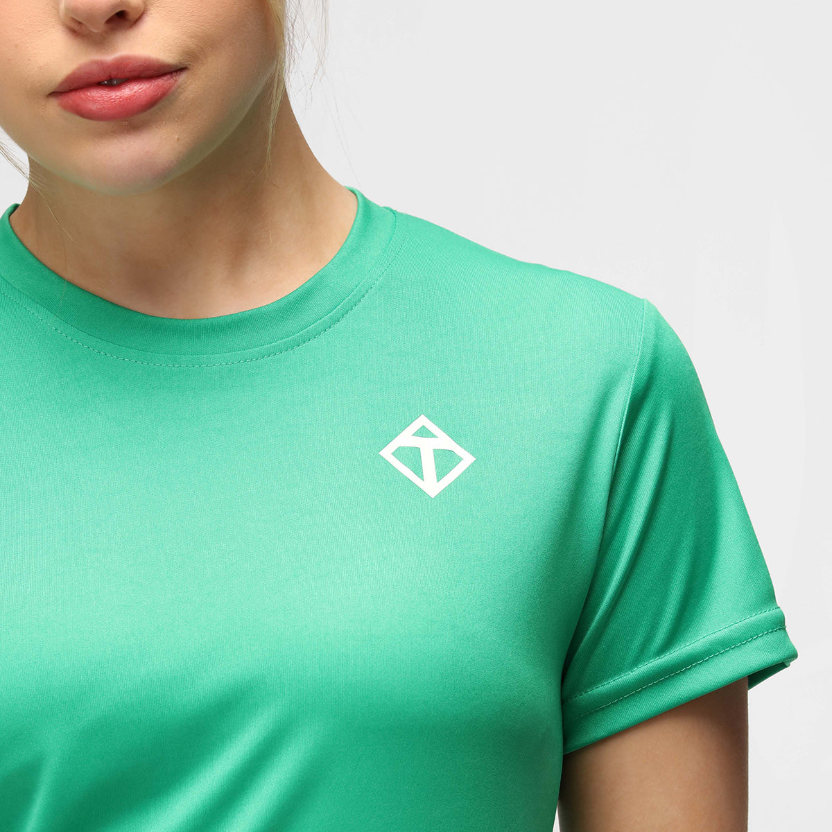 Kelly Green Diamond Women's Performance T-Shirt - Moisture-Wicking, Breathable & Comfortable for Workouts, Running & Active Lifestyle