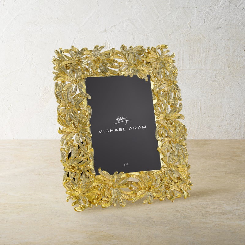 Dahlia Frame - Elegant Floral Wall Art for Home Decor | Perfect for Living Room, Bedroom & Office
