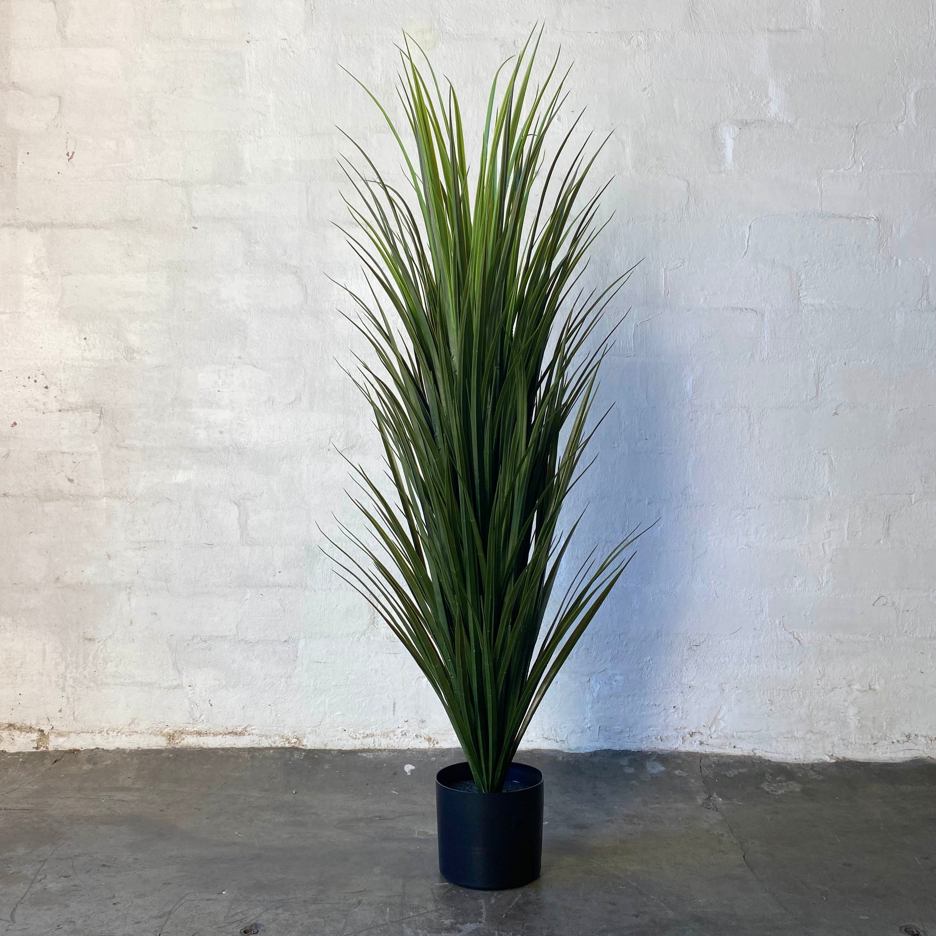 Premium Artificial Yucca Plant - 5ft Tall Fake Yucca Tree for Outdoor & Indoor Decor - Perfect for Patio, Garden, Living Room, and Office Spaces