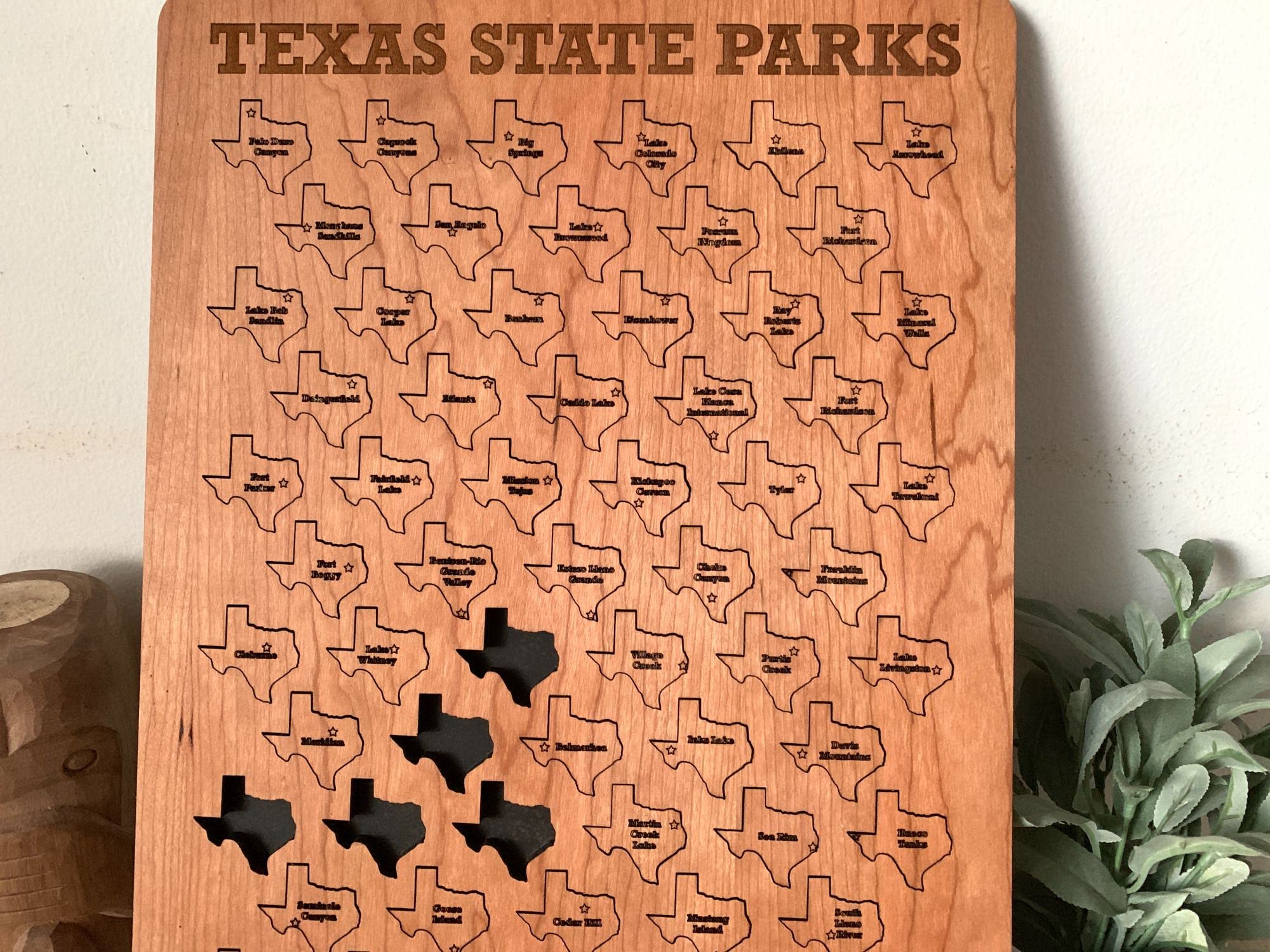 Texas State Parks Tracker Board - Wooden Texas State Parks Map for Collectors & Travelers - Handcrafted White Oak Display for Park Visits & Outdoor Adventures - Perfect for Home Decor, Travel Gifts & National Park Enthusiasts