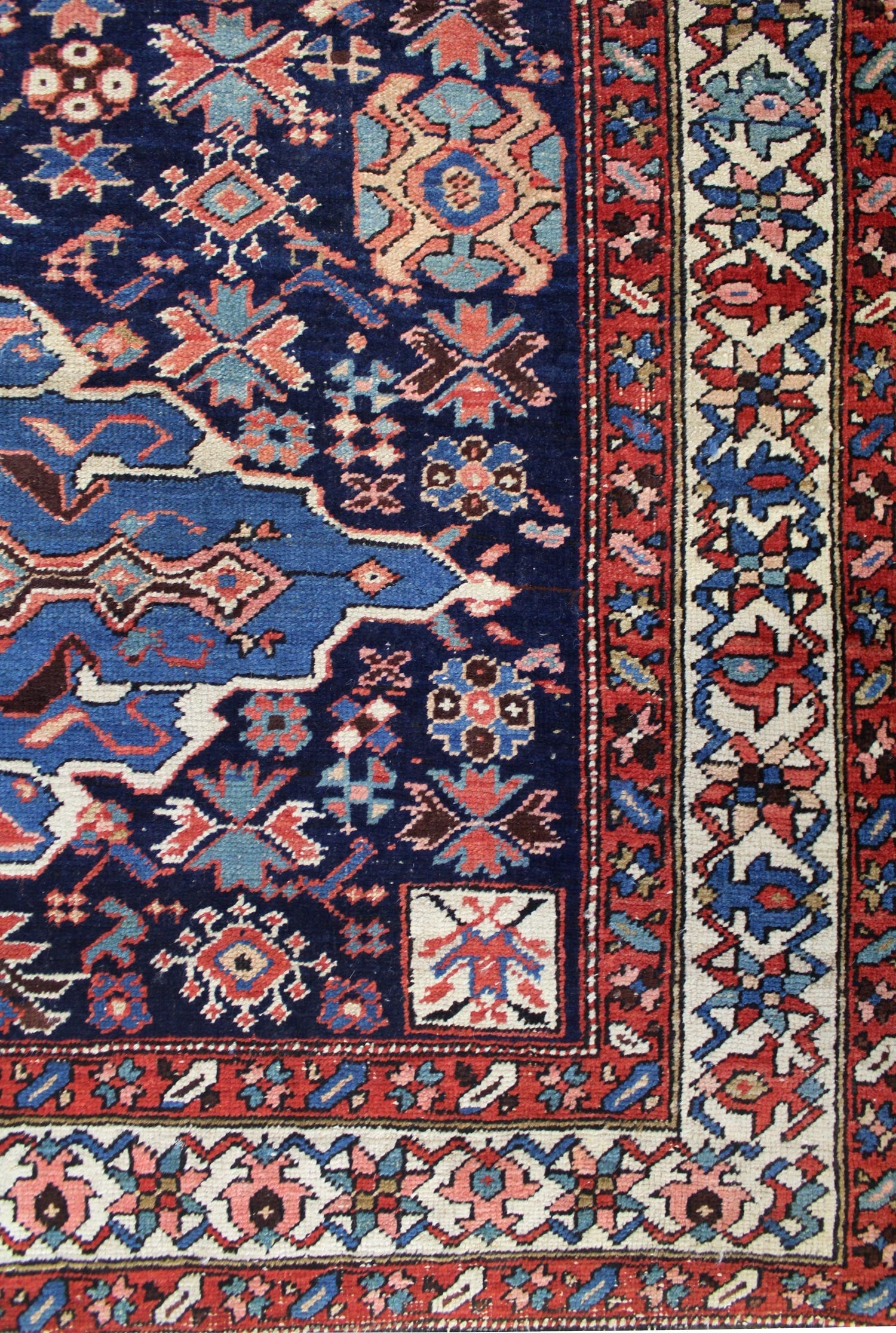 Antique Heriz Handwoven Tribal Rug - Premium Persian Carpet for Home Decor, Living Room, Bedroom - Traditional Oriental Design JF8447