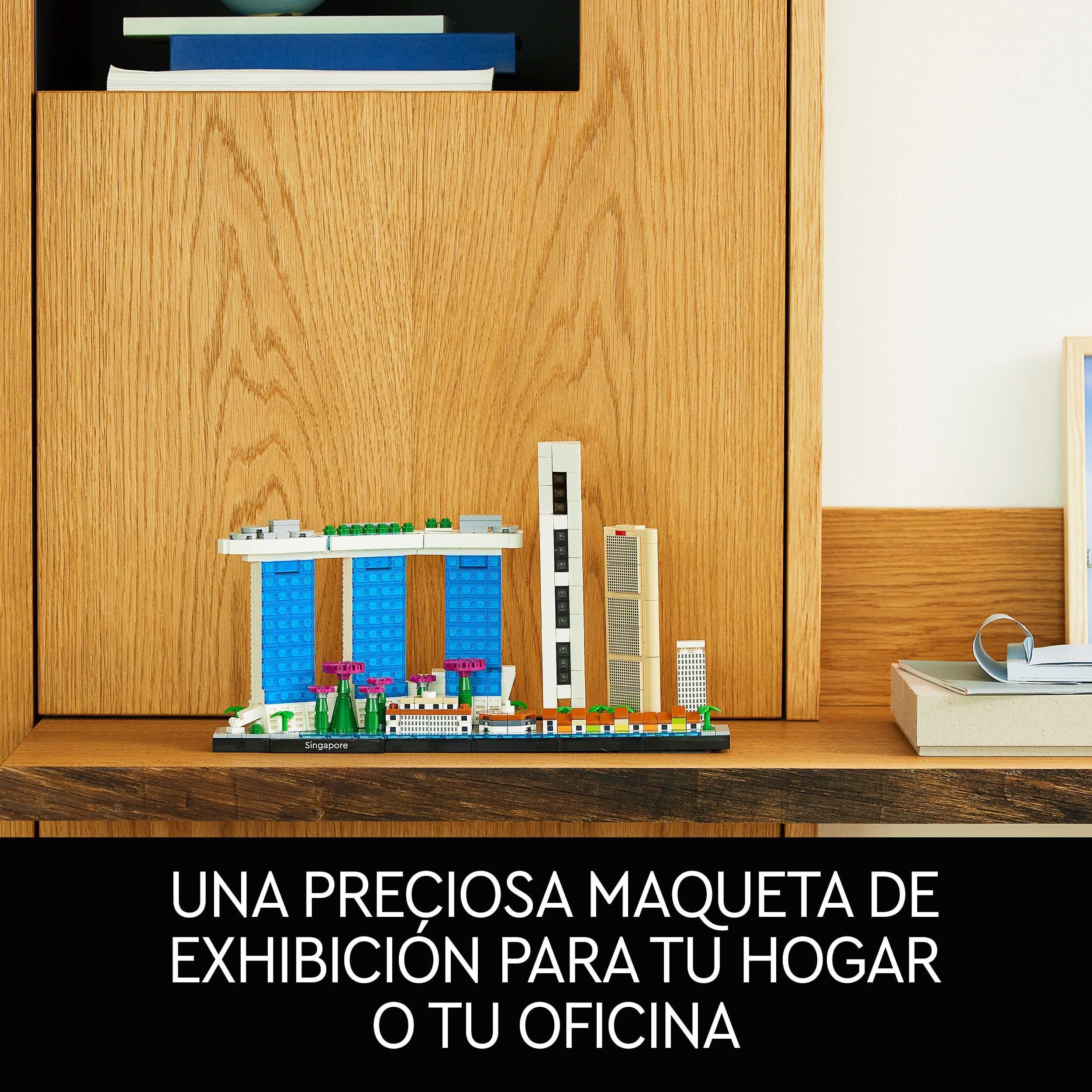 LEGO Architecture Singapore Skyline Building Kit - Creative Construction Model for Adults, DIY Landmark Collectible, City Skyline Collection, Perfect Gift for Men & Women (Model 21057) - Great for Home Decor, Office Display, and Relaxing DIY Projects
