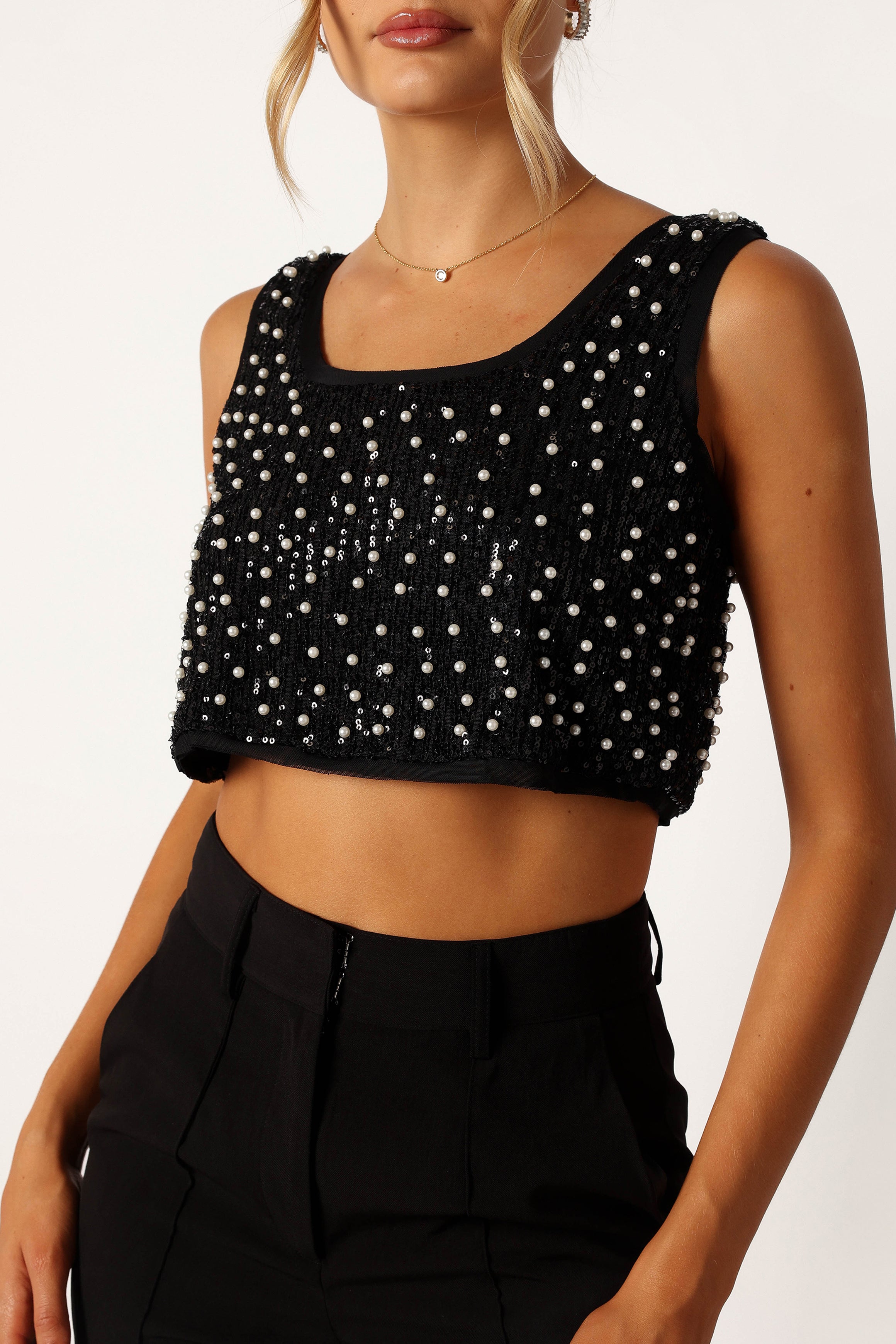 Harley Pearl Crop Top for Women - Stylish Black Summer T-Shirt | Fashionable Casual Wear for Beach, Party & Everyday Outfits