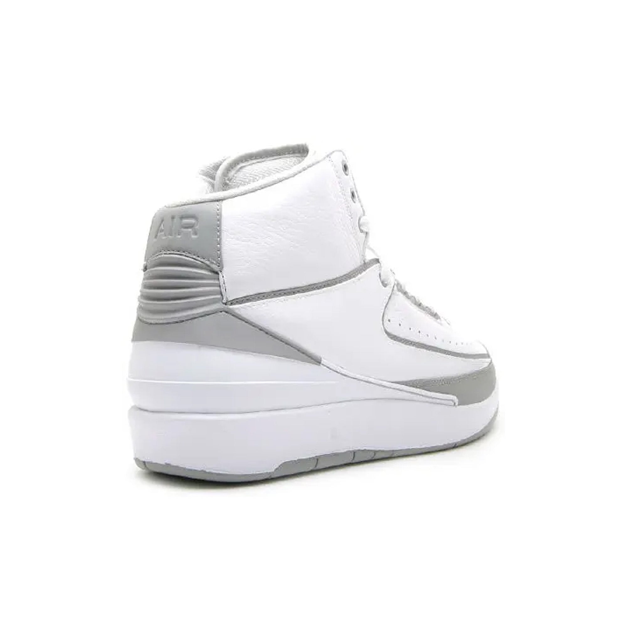 Air Jordan 2 Retro 'Silver Anniversary' Men's Basketball Shoes (2010) - Classic Sneakers for Streetwear & Casual Fashion
