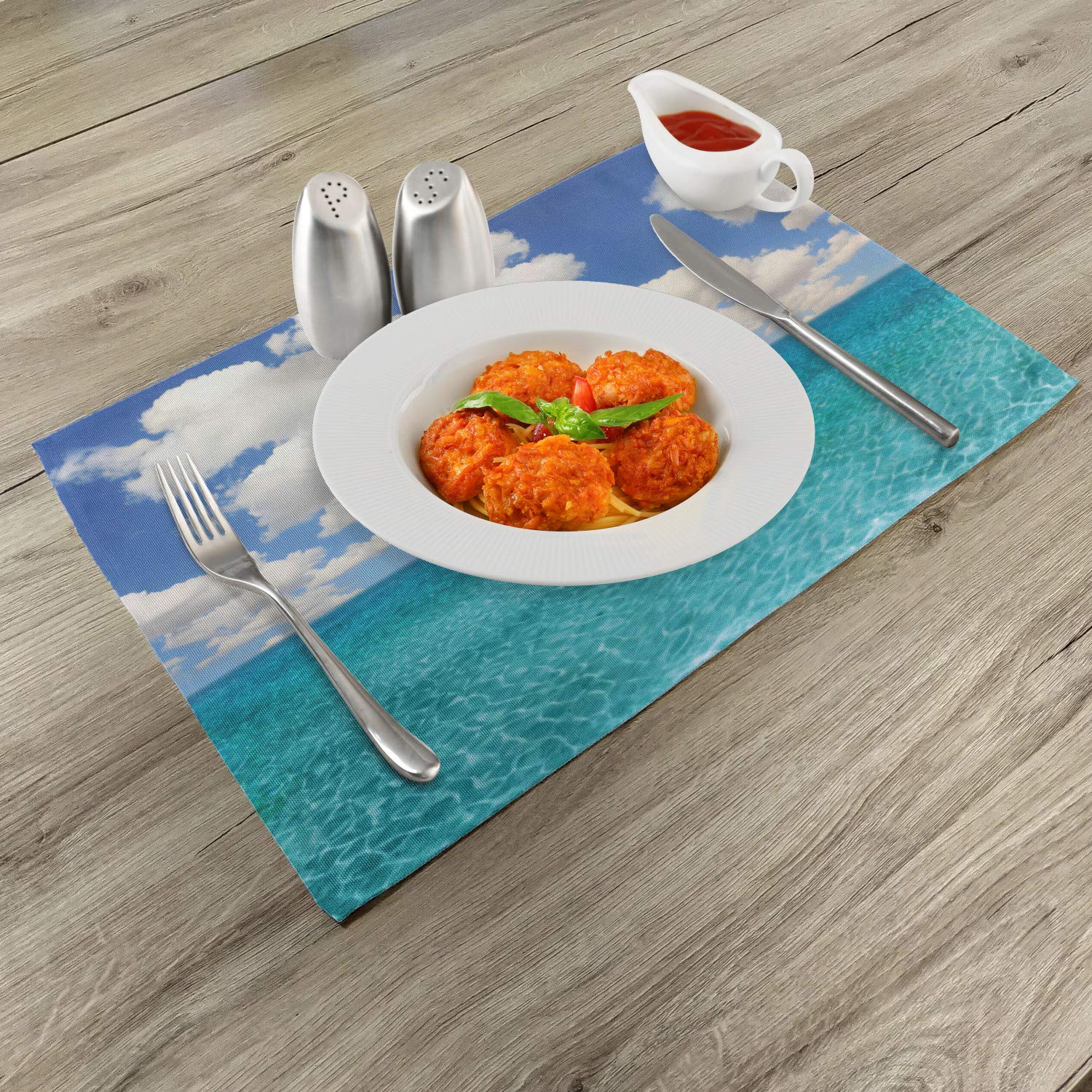 Ambesonne Ocean Placemats Set of 4 - Tropical Island Seascape with Dreamy Skyline & Crystal Water, Washable Fabric Table Mats for Dining Room & Kitchen Decor in Turquoise Aqua - Perfect for Beach-Themed Parties & Coastal Home Decor