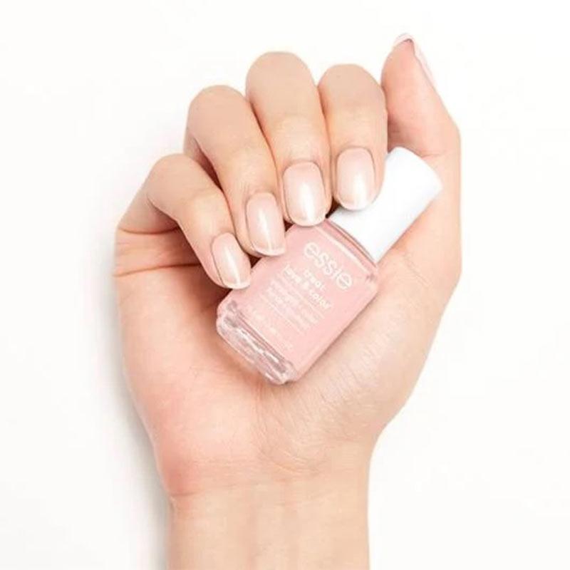 Essie Treat Love & Colour Nail Polish - Long Lasting Nail Lacquer with Nourishing Formula for Healthy Nails - Perfect for Manicures, Pedicures & At-Home Nail Care