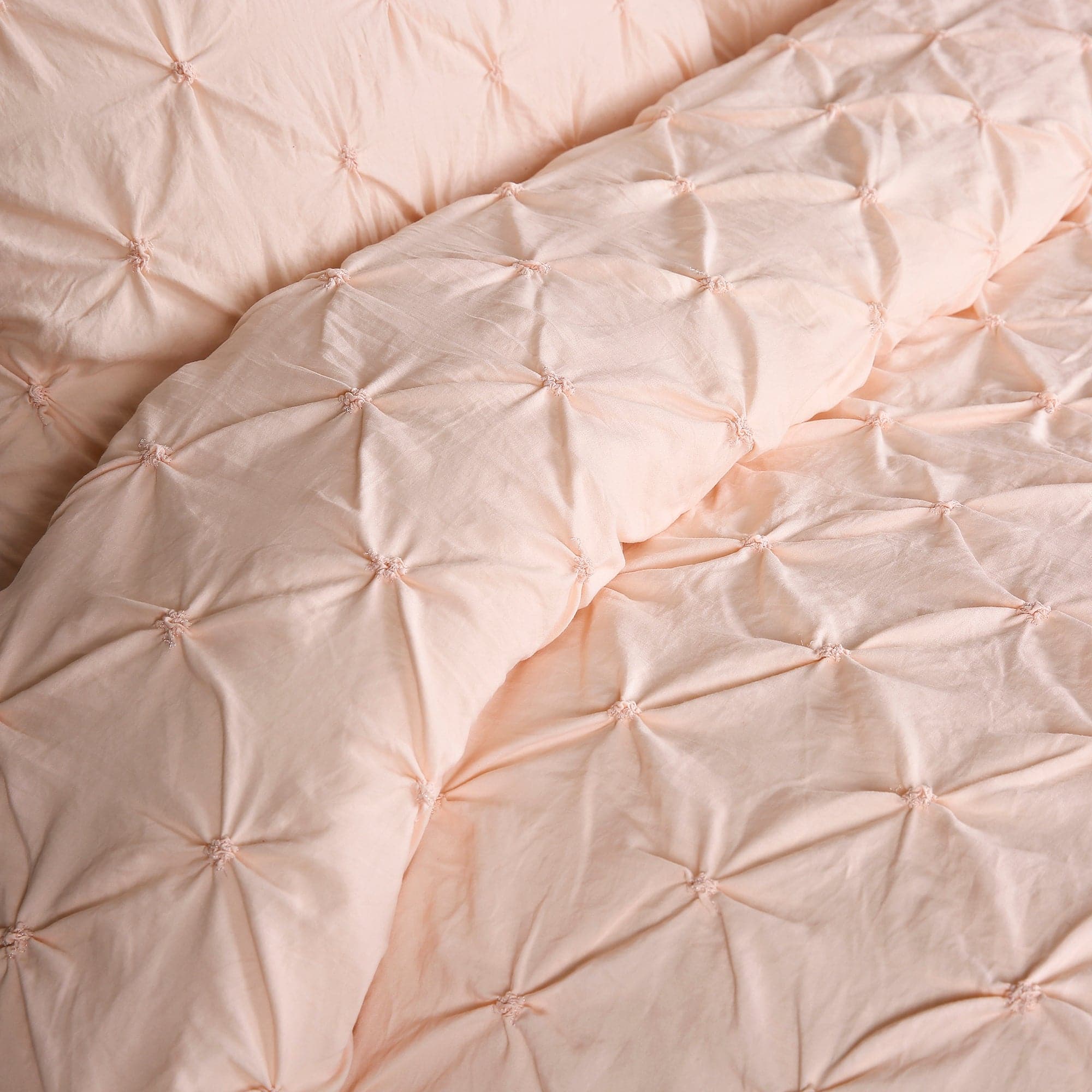 Ravello Pintuck 5-Piece Comforter Set - Queen Size Bedding with Pillow Shams - Luxury Soft Microfiber for Cozy Bedroom Decor