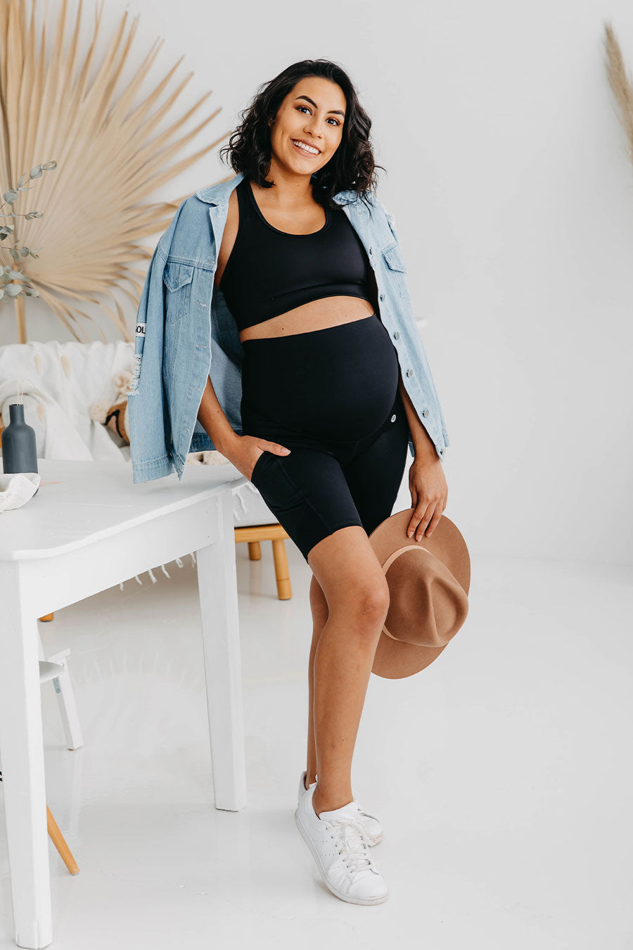 **Maternity Support Bike Shorts with Pockets - Black - Comfortable & Breathable for Pregnancy Workouts, Yoga & Daily Wear**