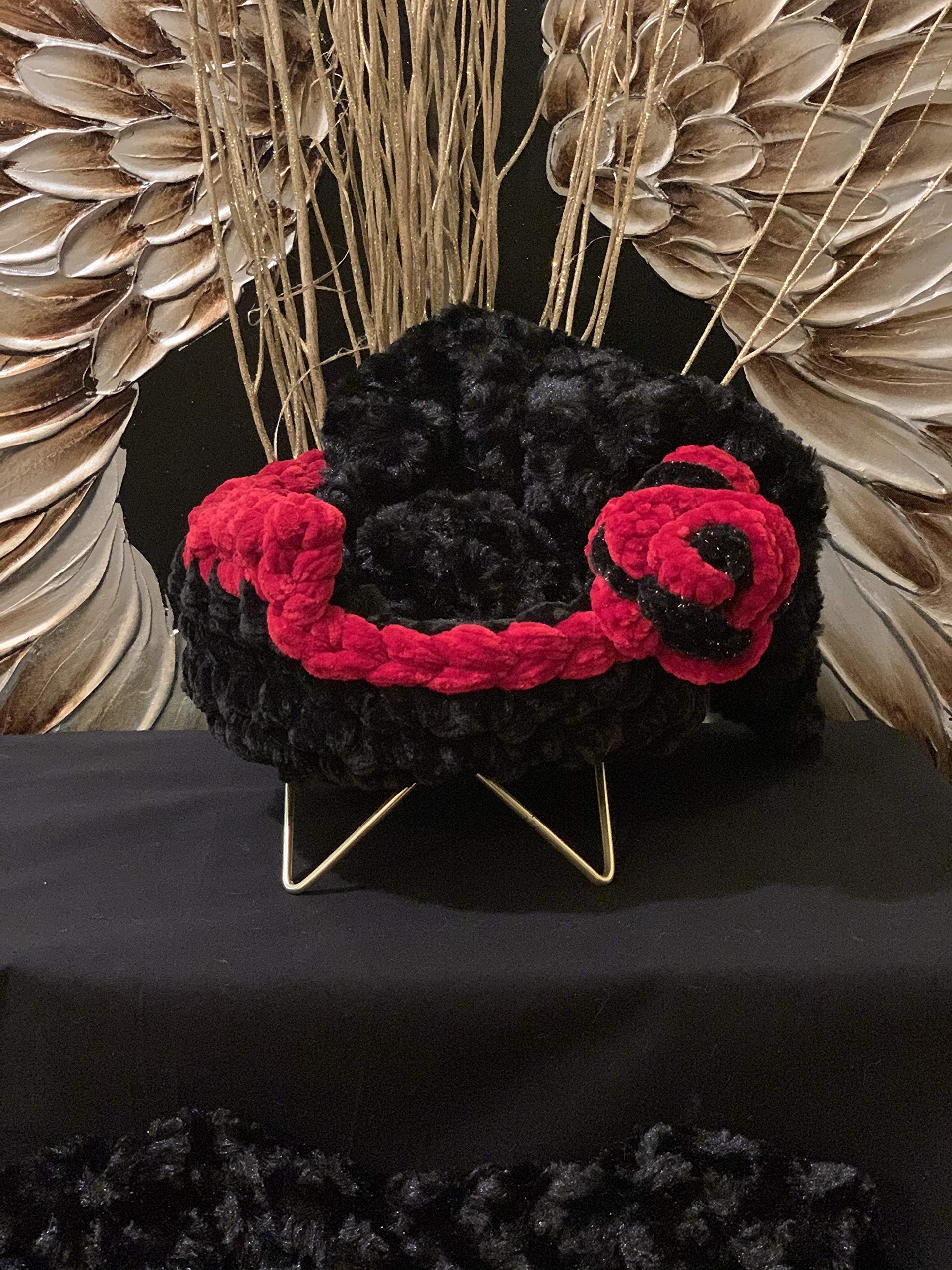 LuxuryPup Crochet Pet Bed - Soft & Cozy Handmade Dog Bed for Small, Medium & Large Dogs - Perfect for Indoor & Outdoor Use, Pet Crate & Travel