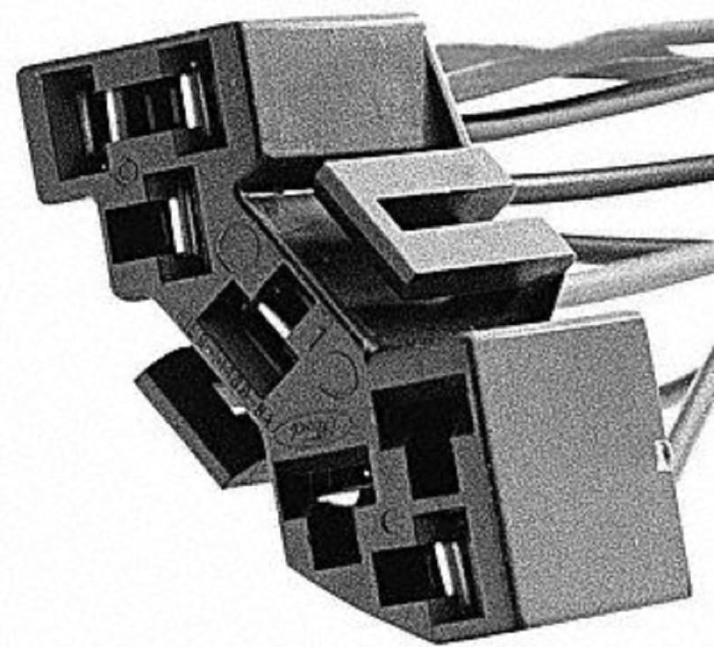 Standard Motor Products S622 Pigtail/Socket - Replacement Connector for Automotive Wiring Harness | Perfect for Car, Truck, and SUV Electrical Repairs