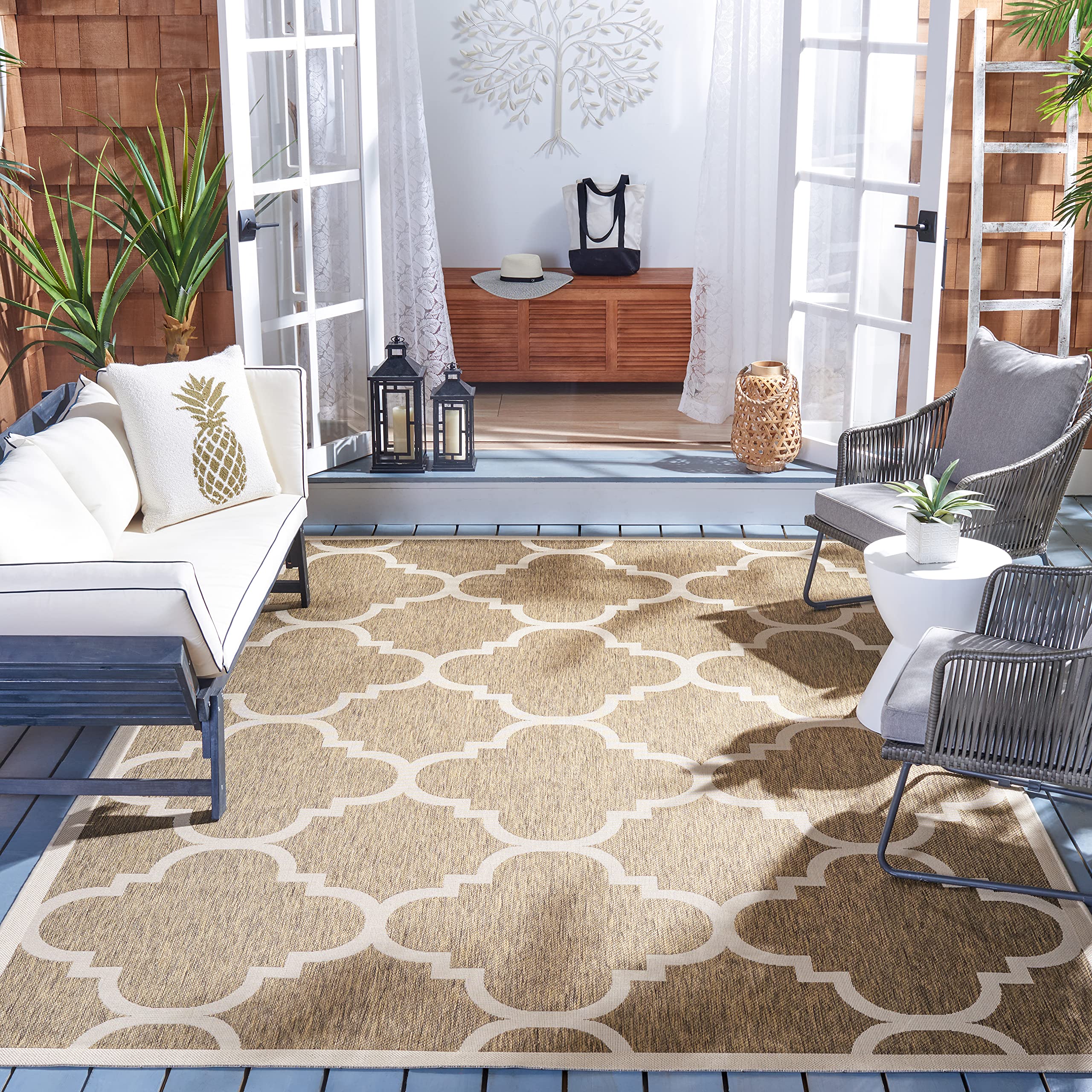 SAFAVIEH Courtyard Collection 7'10