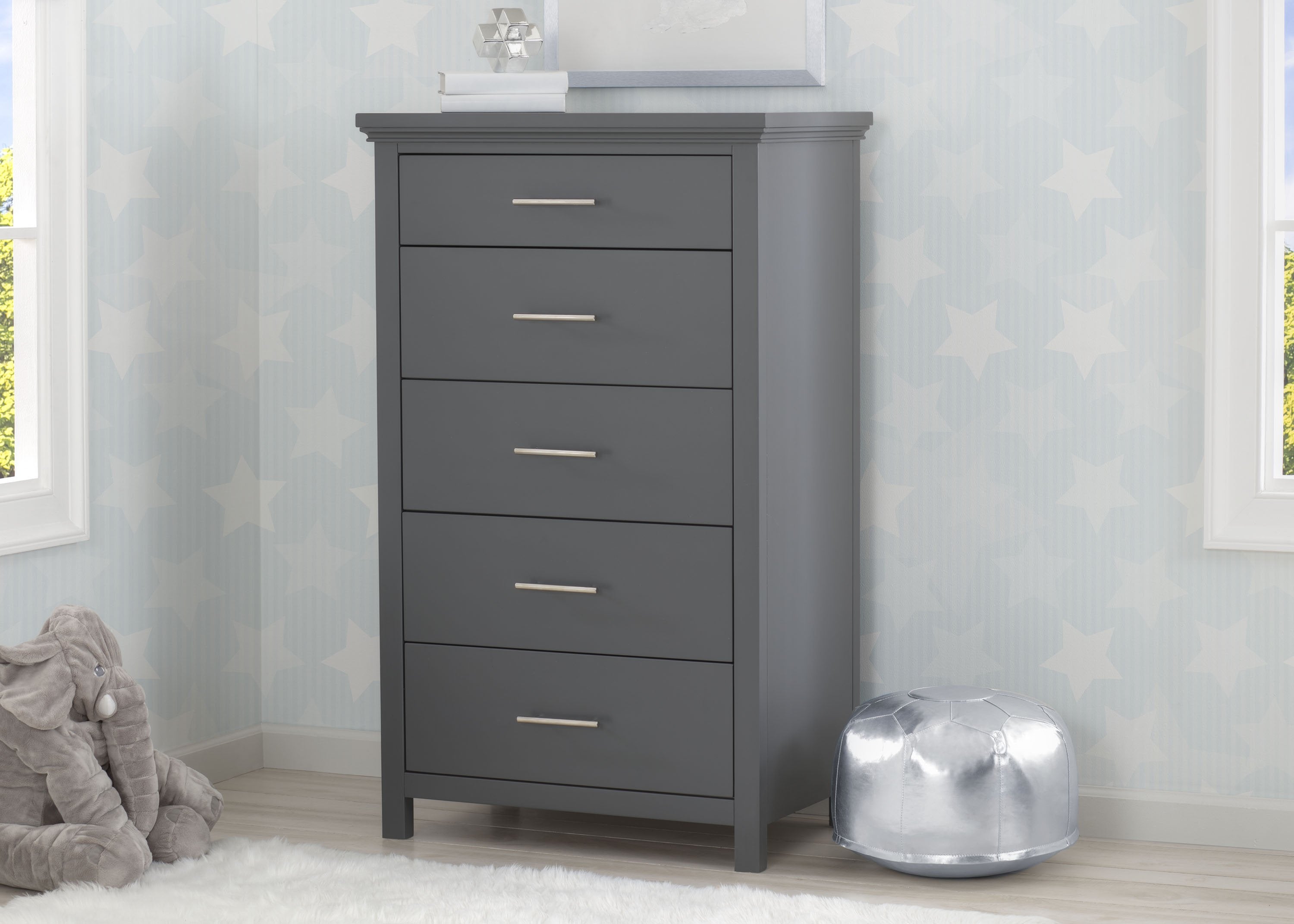 Avery 5-Drawer Wooden Dresser for Bedroom Storage - Organize Clothes, Bedding & Accessories in Style