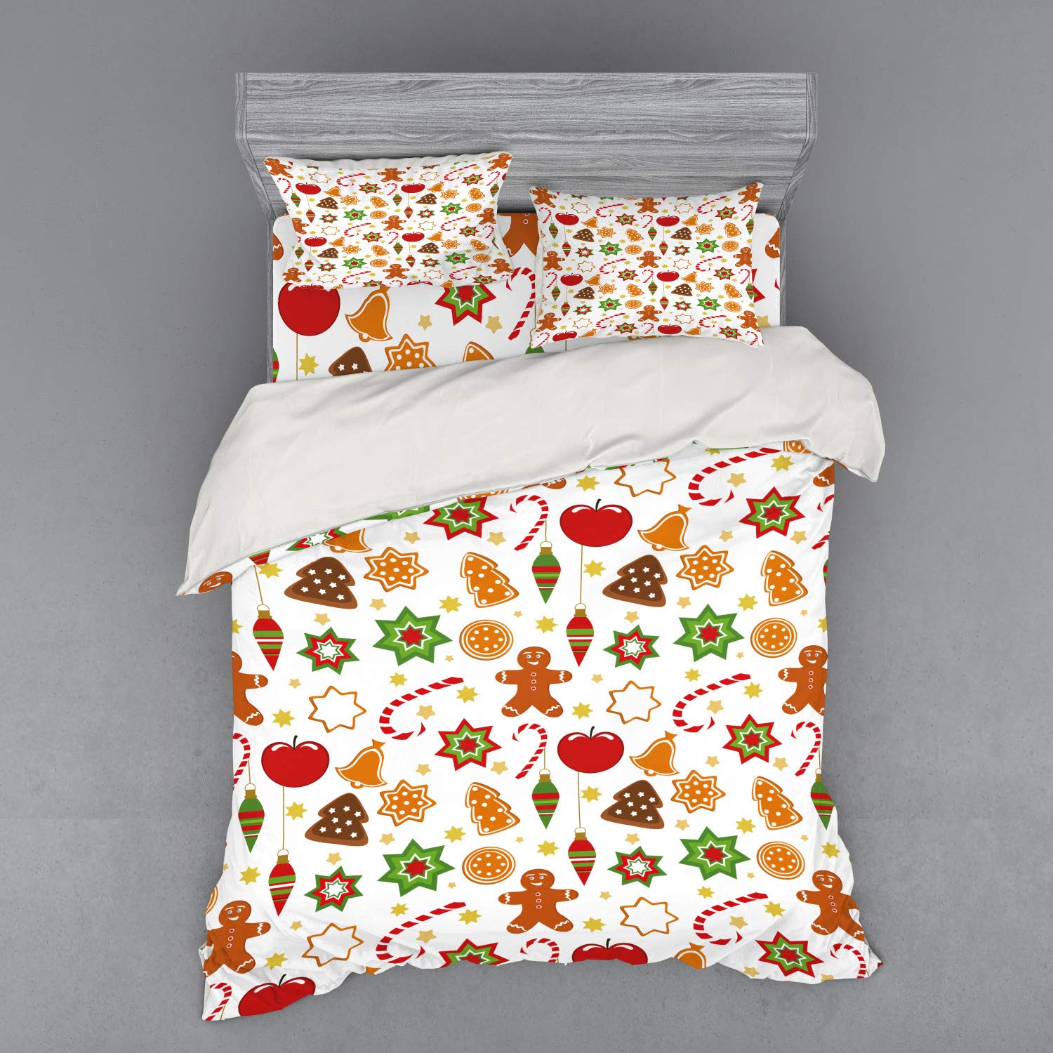 Ambesonne Gingerbread Man Duvet Cover Set - 4 Piece Christmas Bedding with Shams & Fitted Sheet, Queen Size, Holiday Themed Pattern Featuring Stars, Cookies, Apples & Bells - Perfect for Festive Bedroom Decor & Cozy Winter Nights