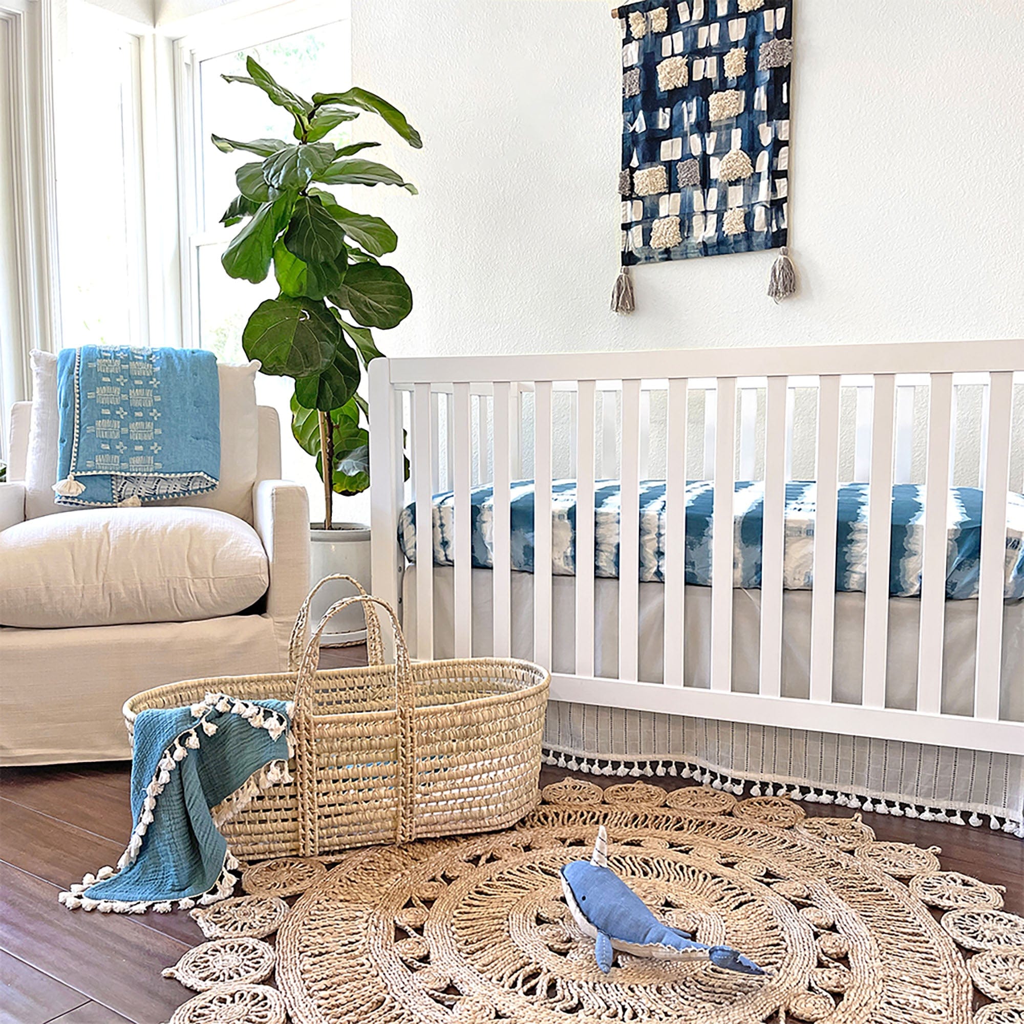 Soft Organic Cotton Fitted Crib Sheet for Baby Crib - Breathable & Hypoallergenic Nursery Bedding - Perfect for Newborns, Infants & Toddlers - Ideal for Daycare, Nursery or Home Use