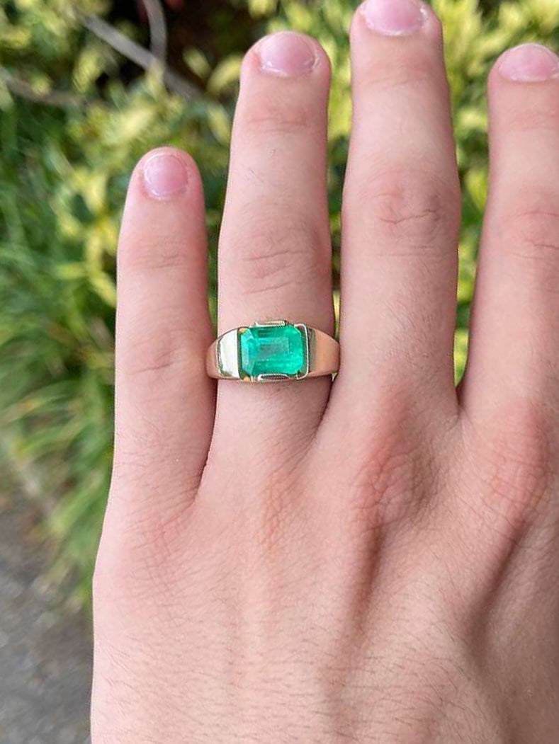 3.52 Carat Colombian Emerald East-West Tension Set Men's Ring in 14K Gold - Perfect for Weddings, Engagements & Special Occasions