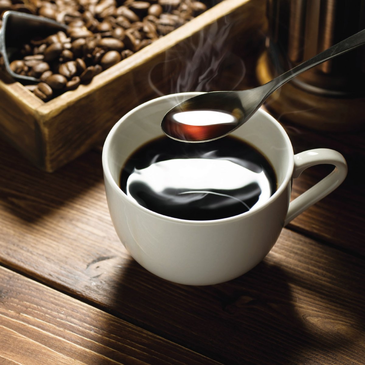 AGF Instant Black Coffee Packets - Premium Coffee Shop Blend (100 Sticks) - Perfect for Office, Travel & Home Brewing