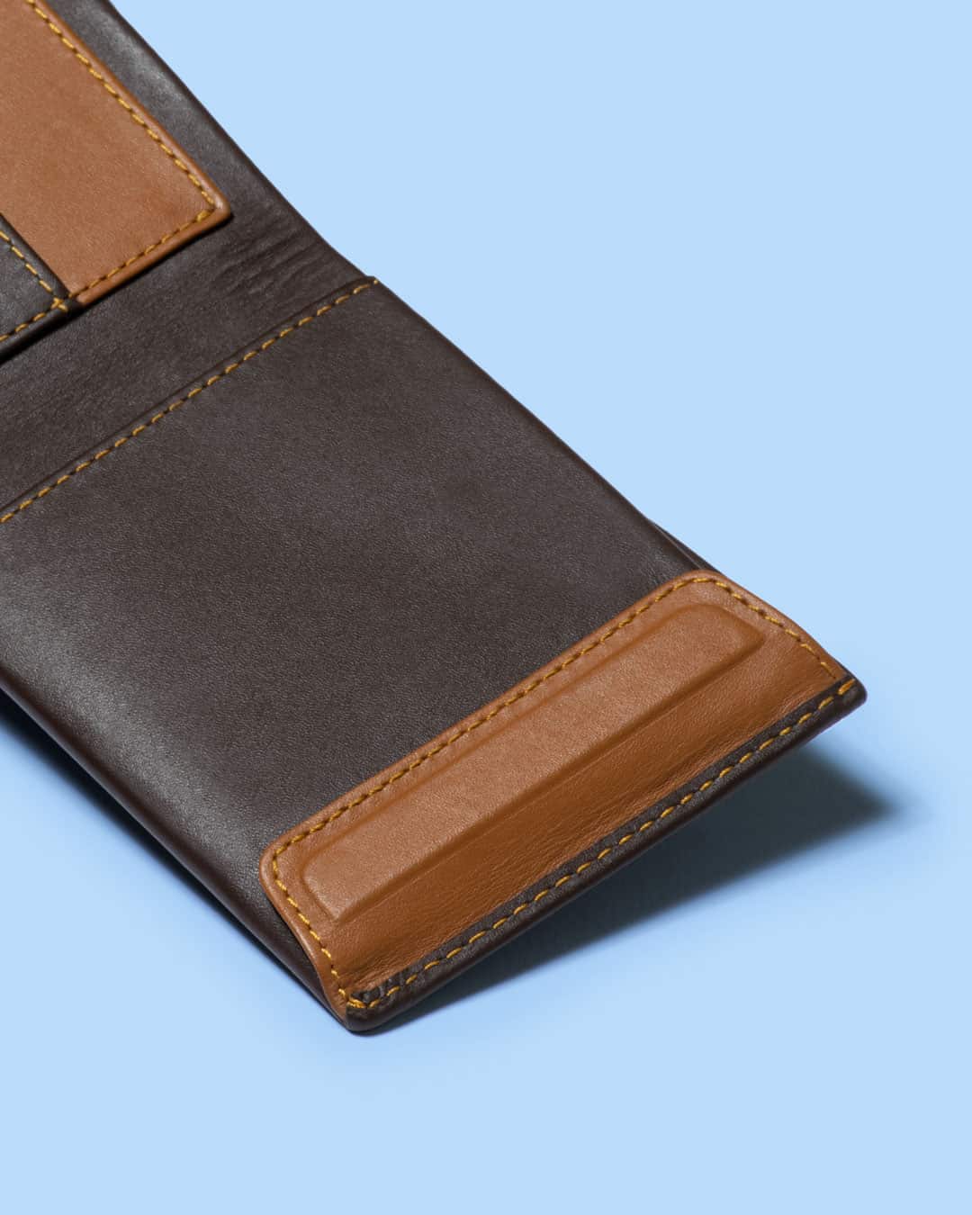 Eclipse Coin Pocket Wallet - Slim RFID Blocking Minimalist Wallet for Men & Women - Perfect for Travel, Everyday Carry & Secure Storage