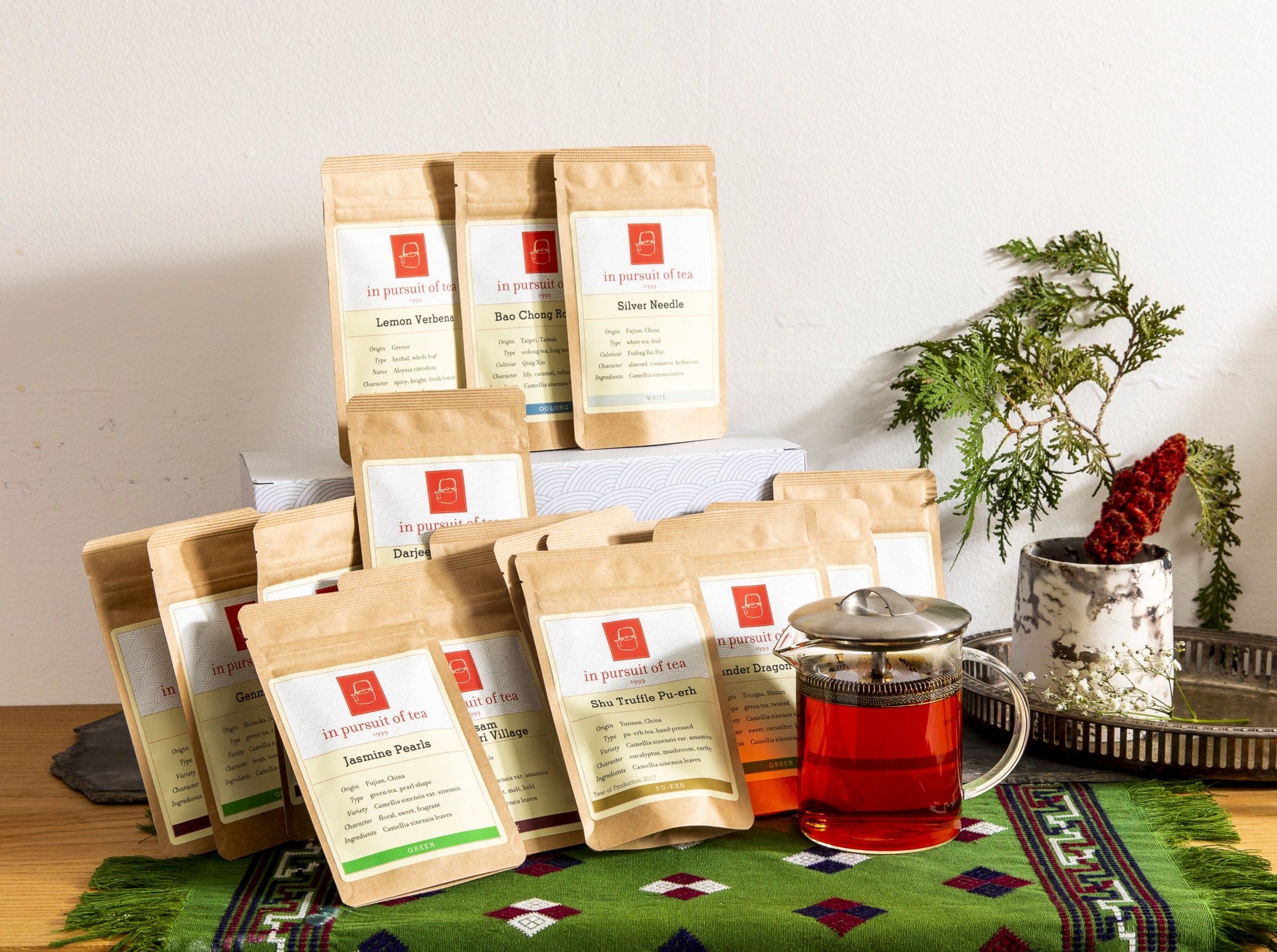 Premium Tea Tasters Gift Set - 12 Assorted Loose Leaf Teas & Accessories - Perfect for Tea Lovers, Gifts & Relaxation at Home or Office