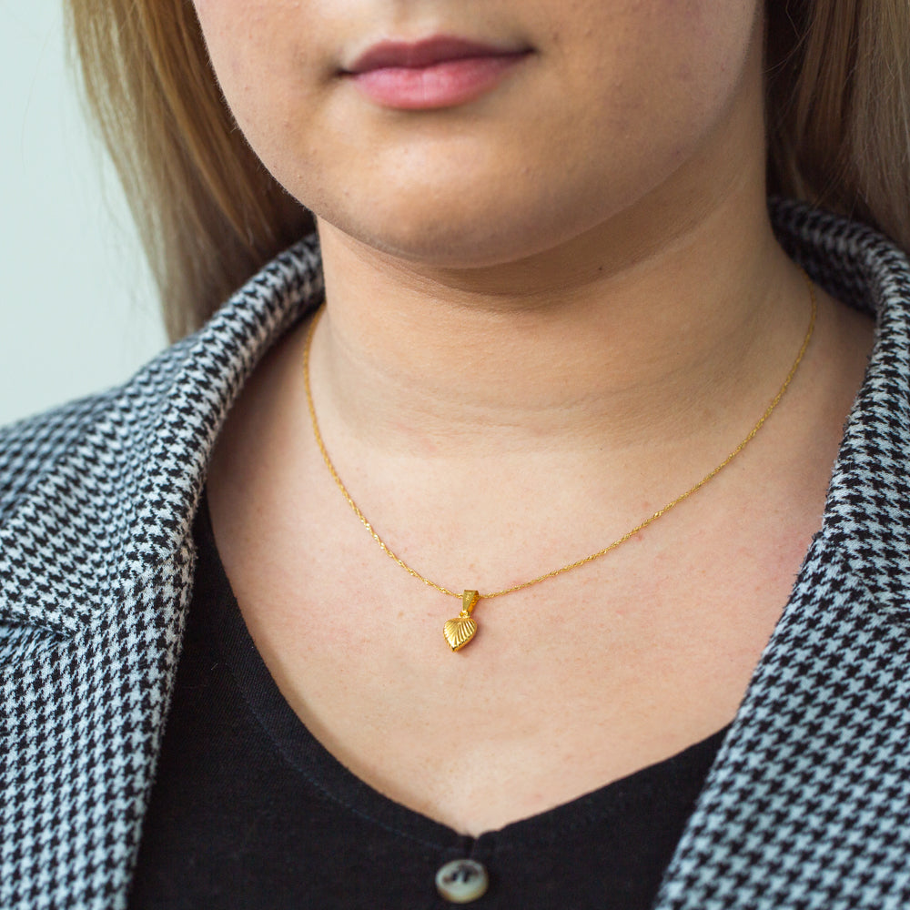 9ct Yellow Gold Silver-Filled Heart Pendant Necklace - 45cm Chain for Women, Valentine's Gift, Anniversary Jewelry - Perfect for Romantic Occasions & Everyday Wear